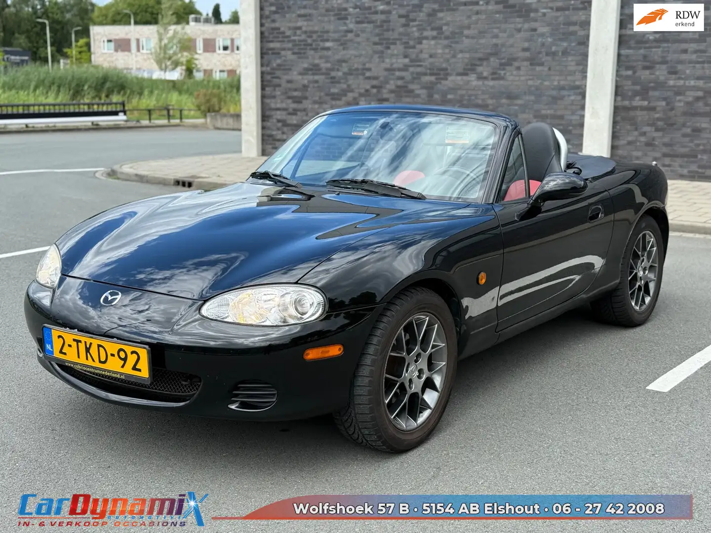Mazda MX-5 1.6i Exclusive // CABRIO // LEDER // LMV // DISTR. Noir - 1