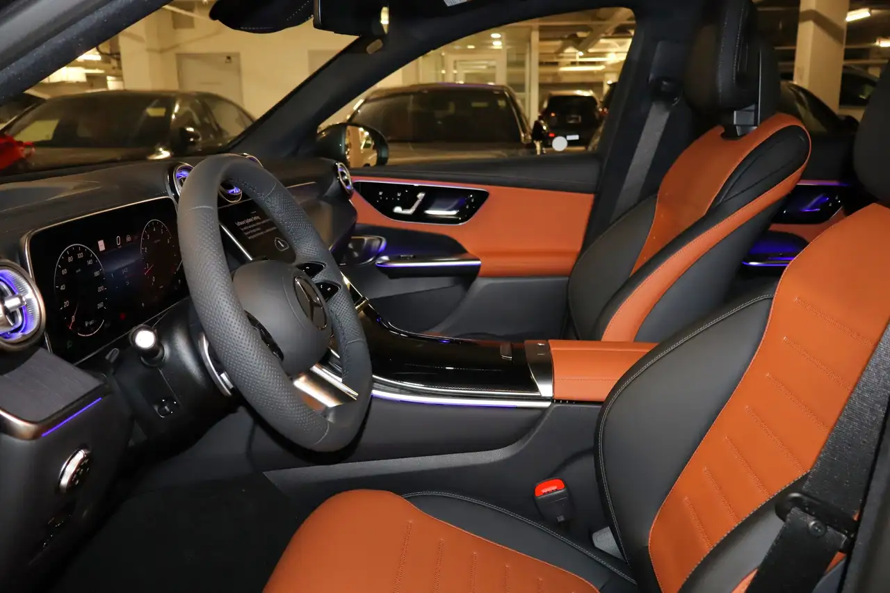 Mercedes-Benz GLC снимка Mercedes-Benz GLC