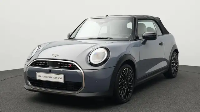 MINI Cooper S Cabrio Favoured Trim