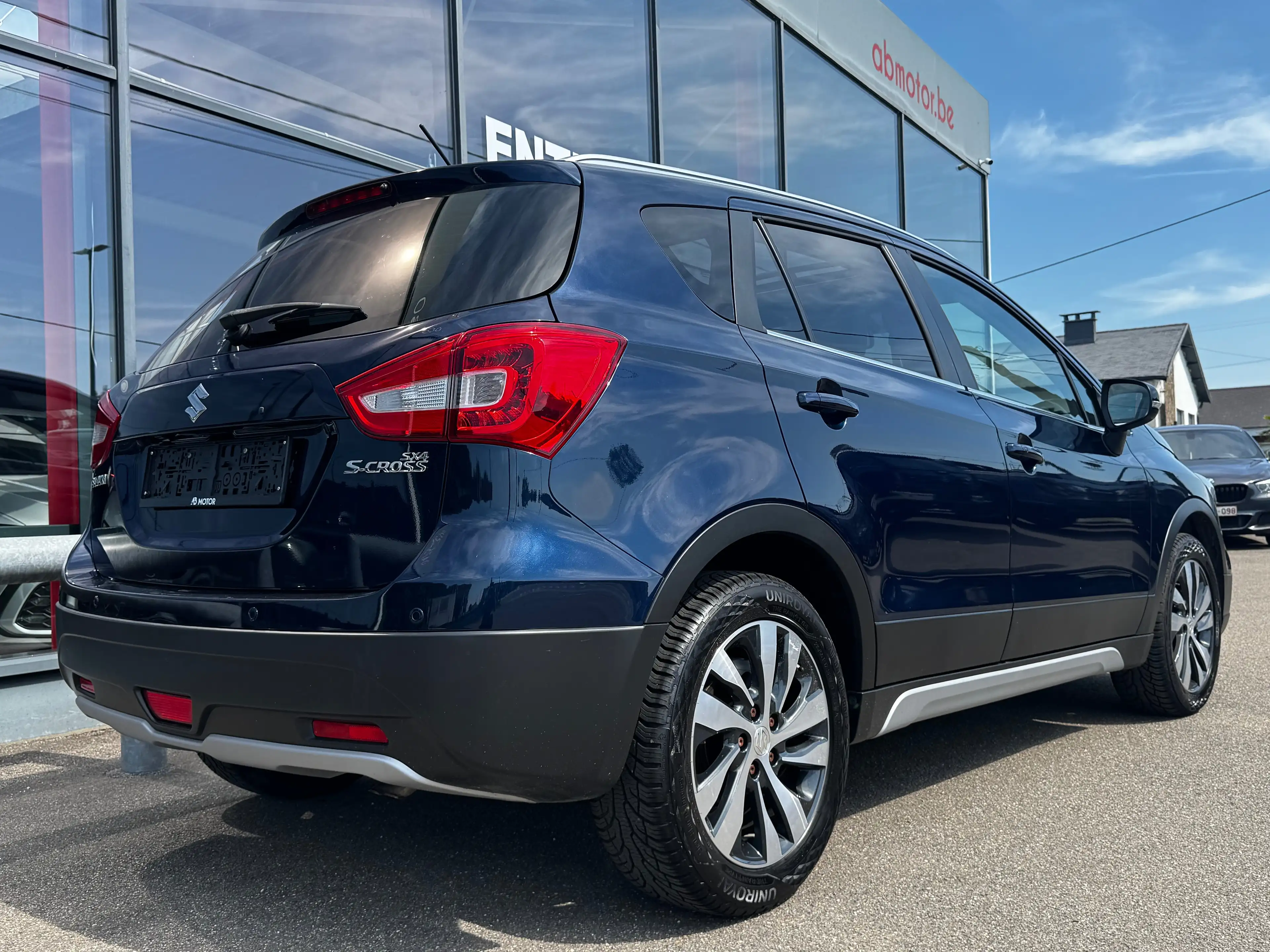 Suzuki SX4 S-Cross Sx4 S-Cross 1.4 Turbo Boosterjet GLX 140CV TOIT PANO CUIR CAMERA 1ER PROPRIETAIRE — photo 10