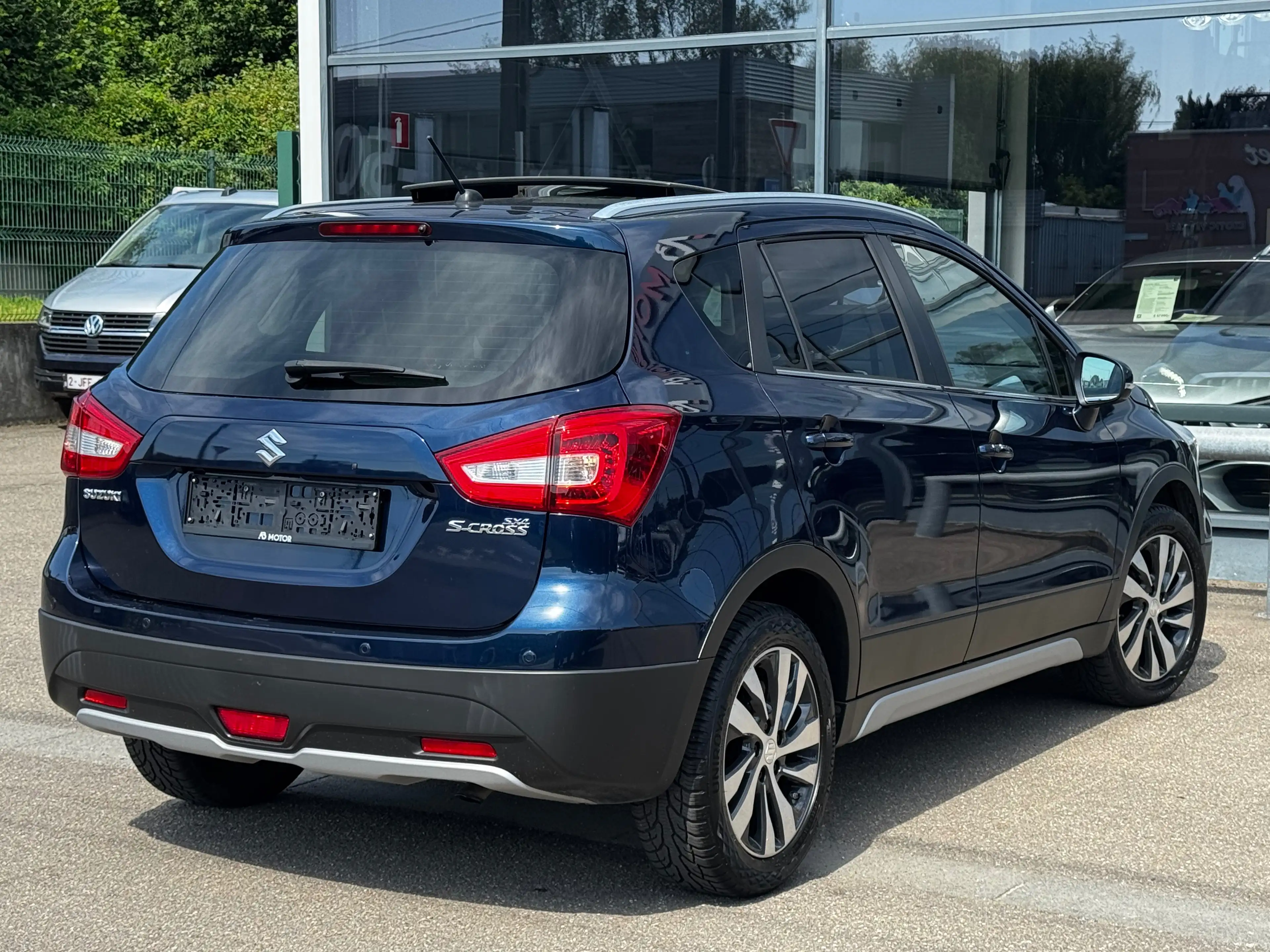 Suzuki SX4 S-Cross Sx4 S-Cross 1.4 Turbo Boosterjet GLX 140CV TOIT PANO CUIR CAMERA 1ER PROPRIETAIRE — photo 4