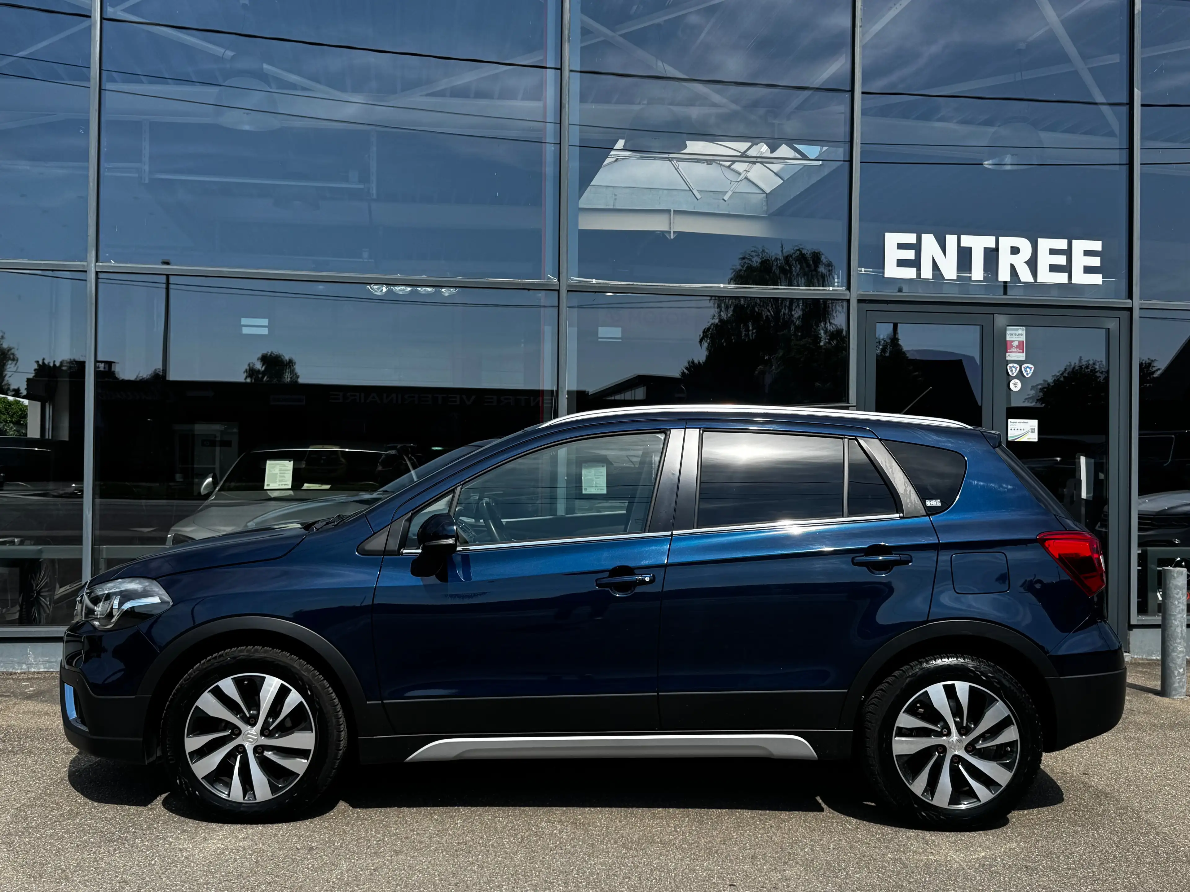 Suzuki SX4 S-Cross Sx4 S-Cross 1.4 Turbo Boosterjet GLX 140CV TOIT PANO CUIR CAMERA 1ER PROPRIETAIRE — photo 8