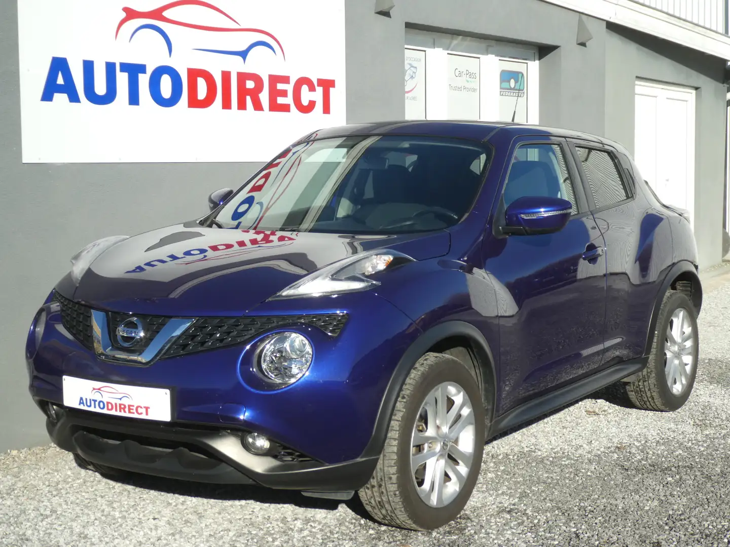 Nissan Juke 1.2 DIG-T 2WD N-Connecta Navi, Camera, Airco Blau - 1