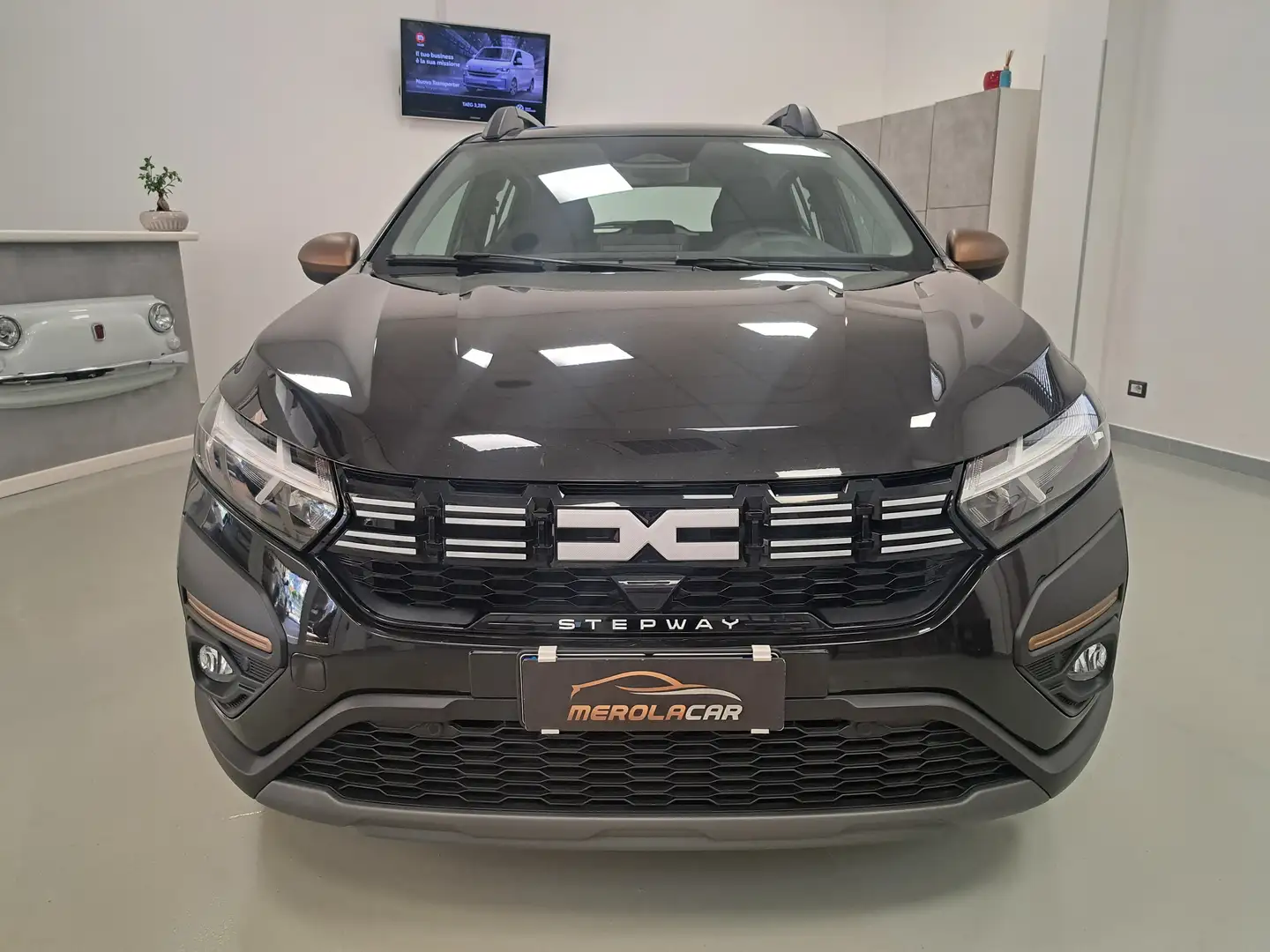 Dacia Sandero Stepway III 2024 1.0 tce Extreme Up Eco-g 100cv Nero - 2
