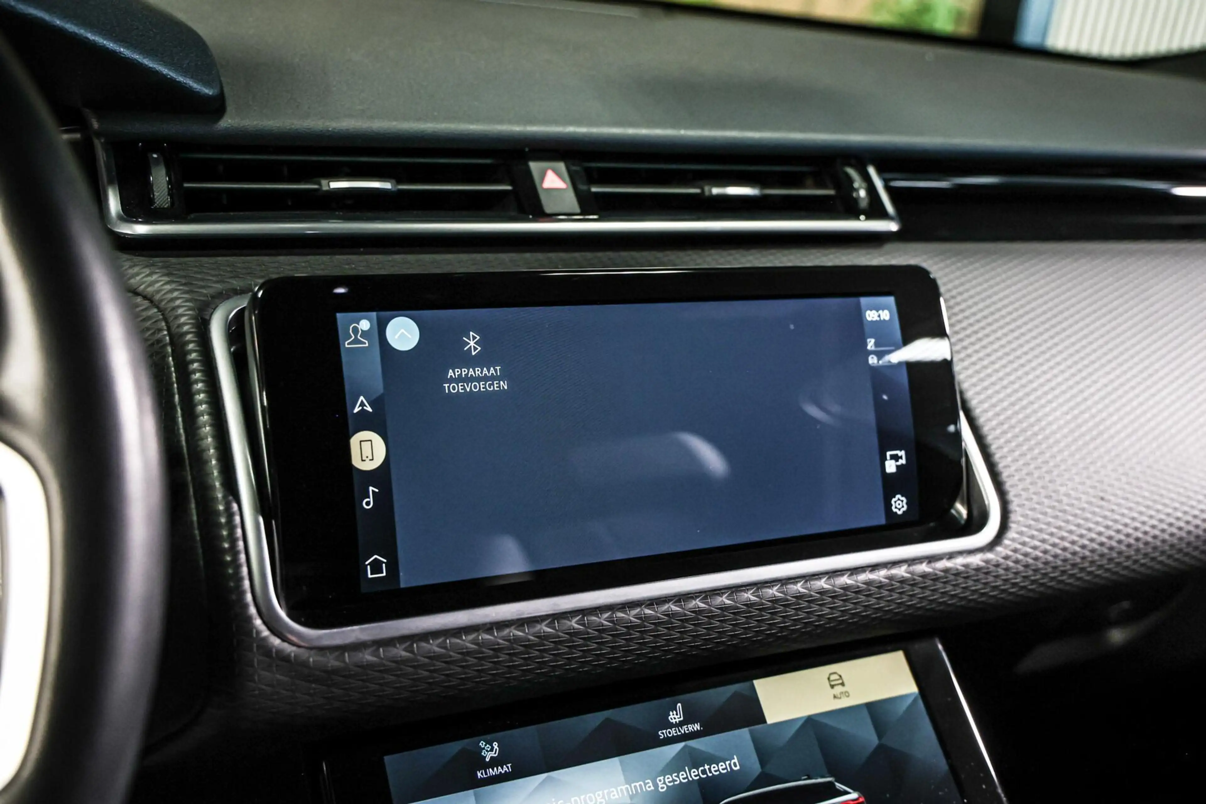 Land Rover Range Rover Velar 2.0 D200 AWD|Grijs kenteken — photo 38