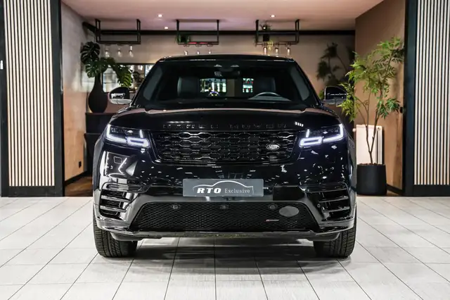 Land Rover Range Rover Velar view 8