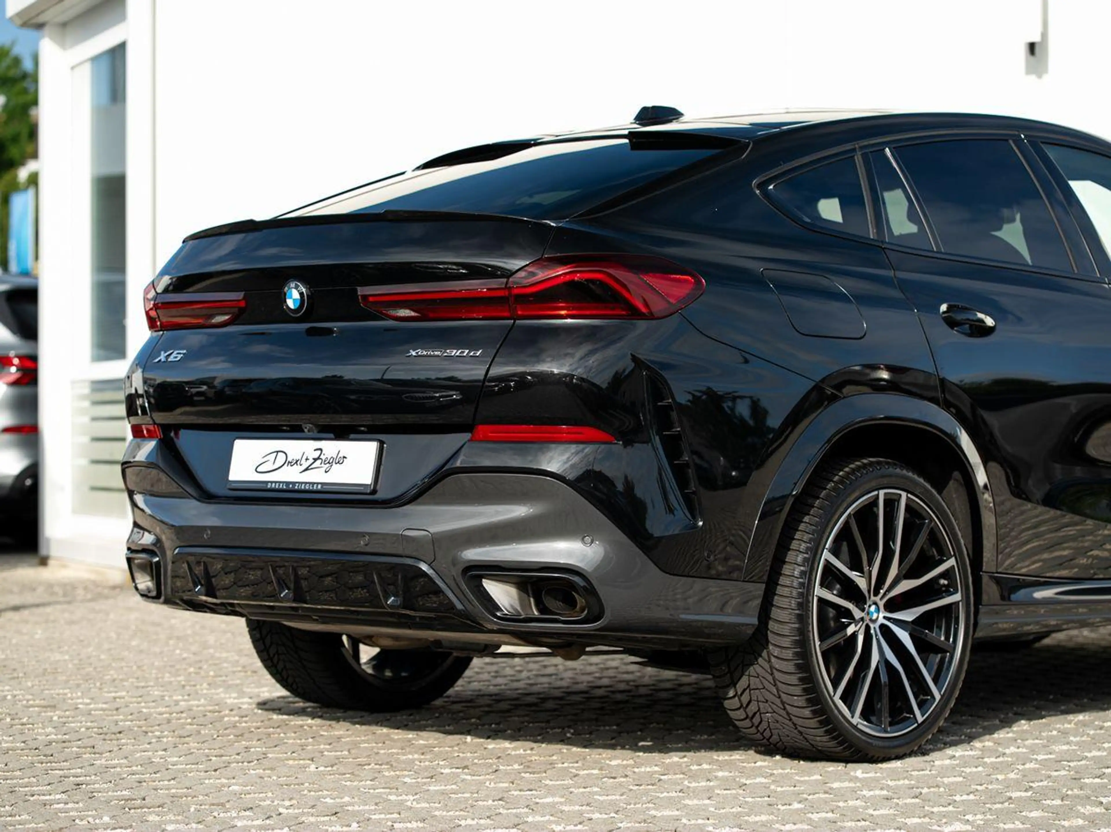 BMW X6 xDrive30d M-SportPRO 22 PANO K-Sitz+Lüft HuD — photo 8