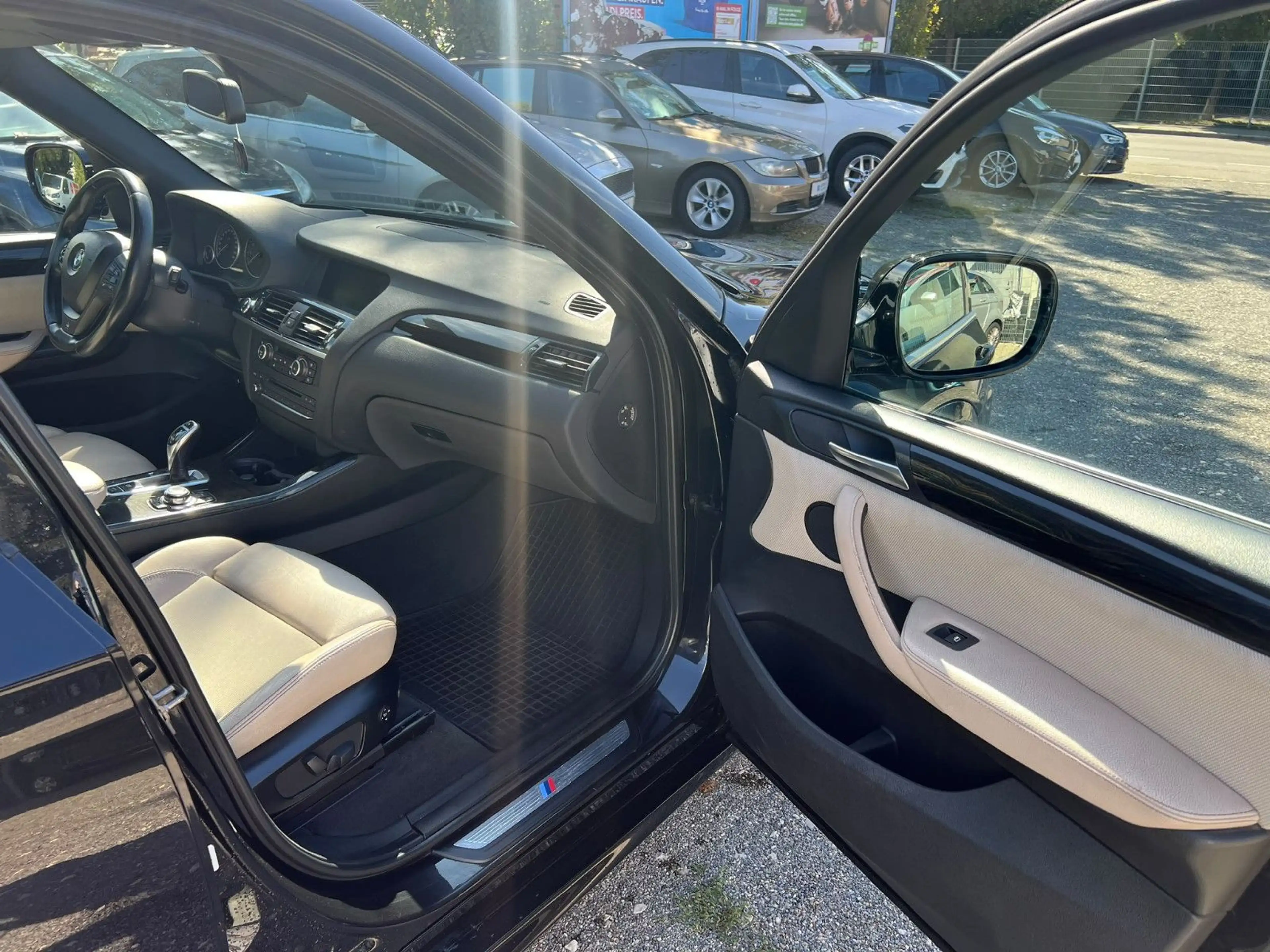 BMW X3 xDrive 35 i — photo 13