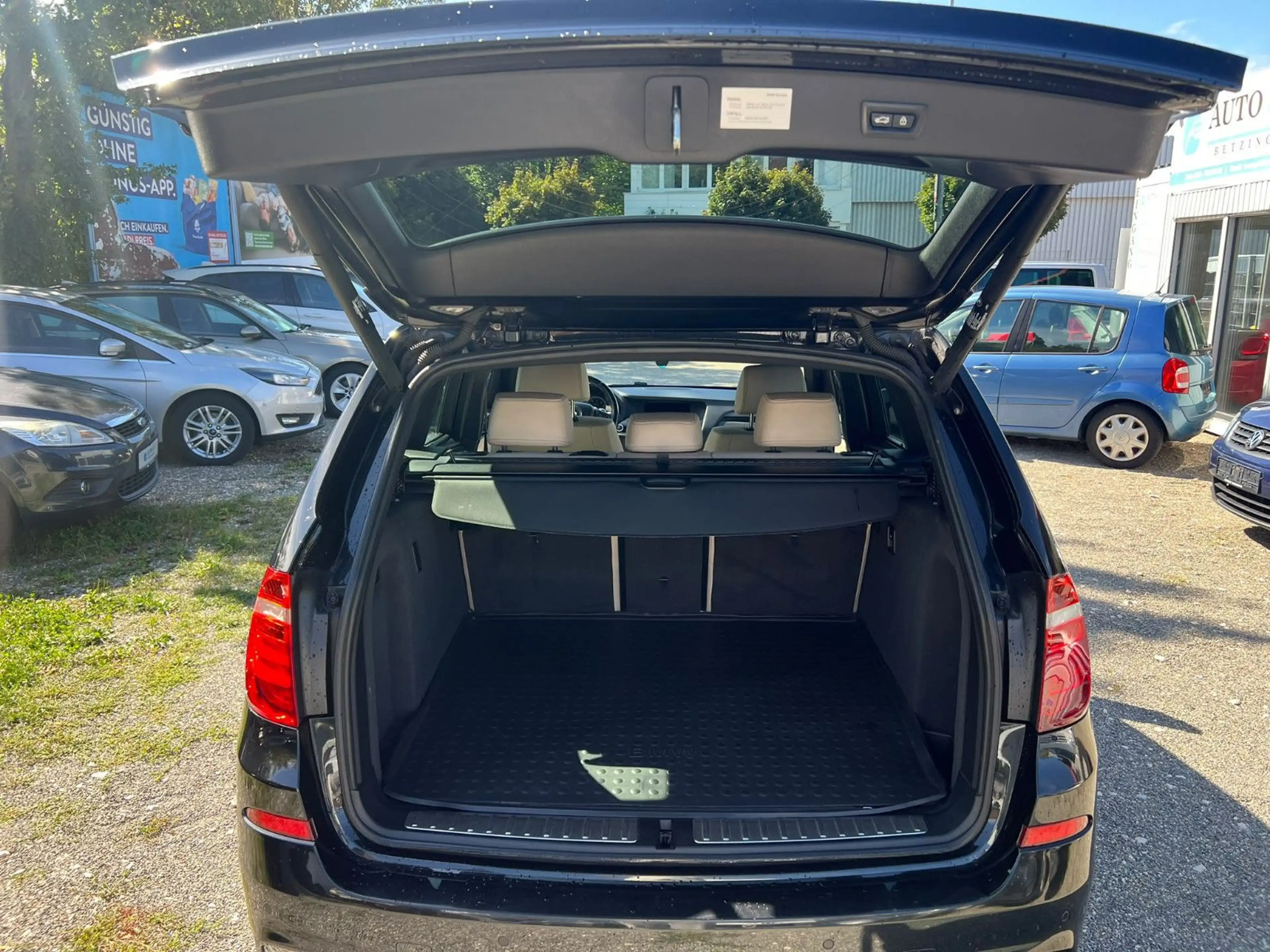 BMW X3 xDrive 35 i — photo 9