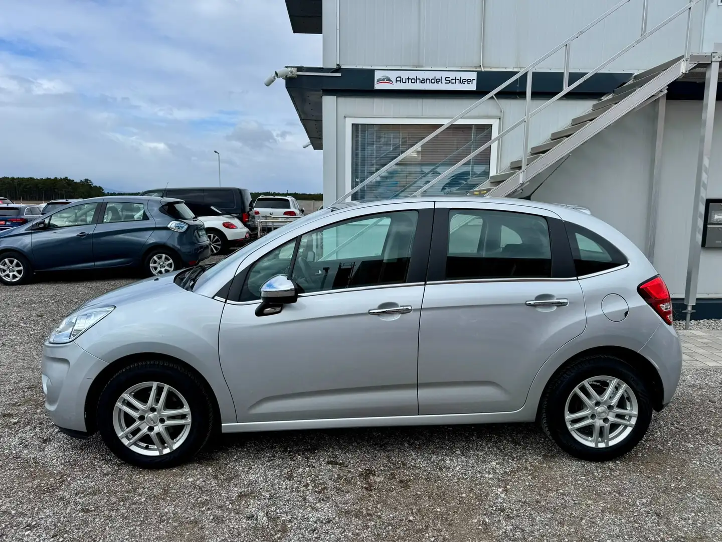 Citroen C3 1 Besitzer_Service und Pickerl NEU_Klima_Tempomat Silber - 2