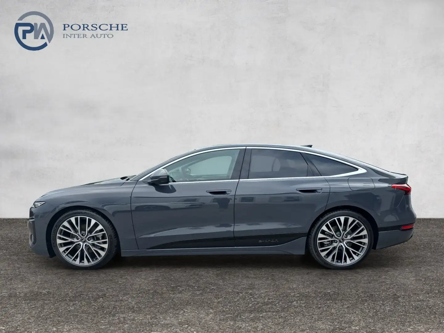 Audi A6 e-tron Grau - 2