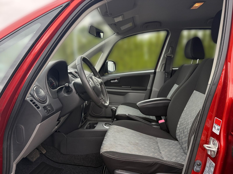 Suzuki SX4 1.6 Comfort Sitzheizung Klimaaut. PDC Navi — photo 10