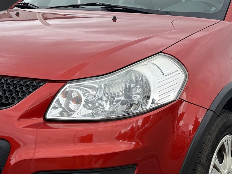 Suzuki SX4 1.6 Comfort Sitzheizung Klimaaut. PDC Navi — photo 7