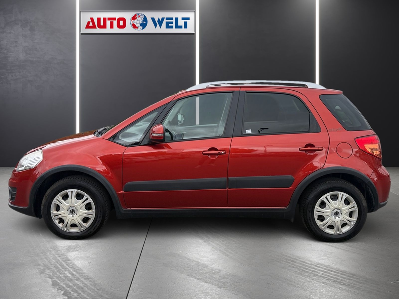 Suzuki SX4 1.6 Comfort Sitzheizung Klimaaut. PDC Navi — photo 6