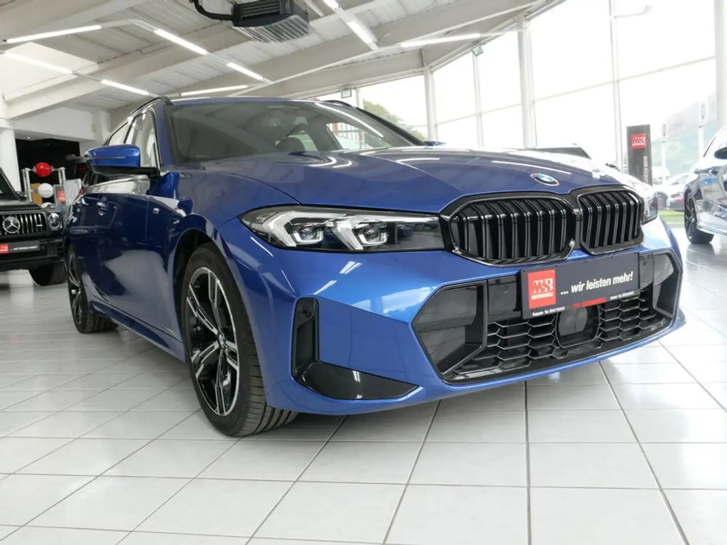 BMW 320 d xDrive M Sport*ISOFIX*RFK*LED Blau - 1
