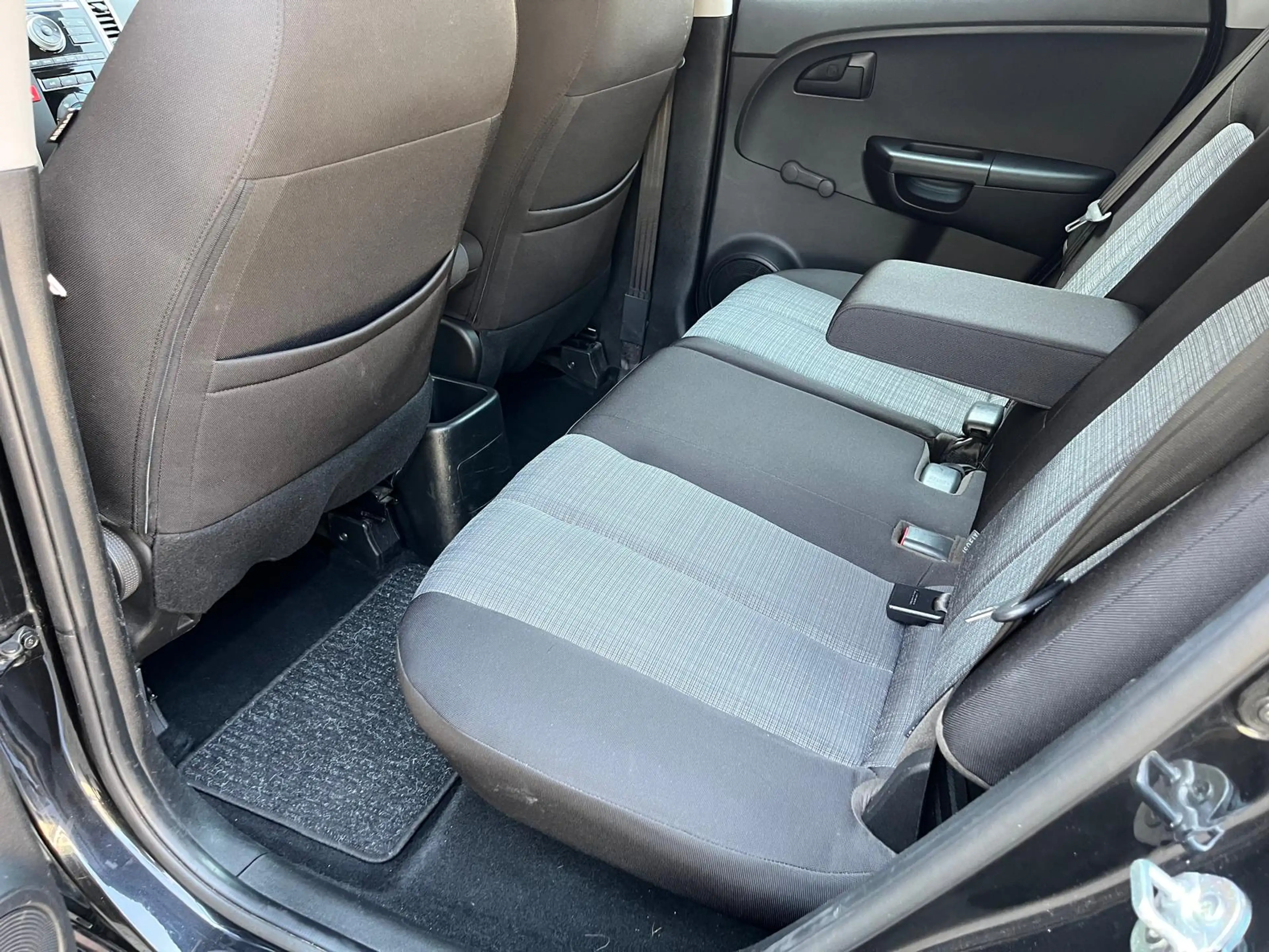 Kia Venga 1.6 CVVT First Edition Dealer oh/Automaat/Airco/Ga — photo 20