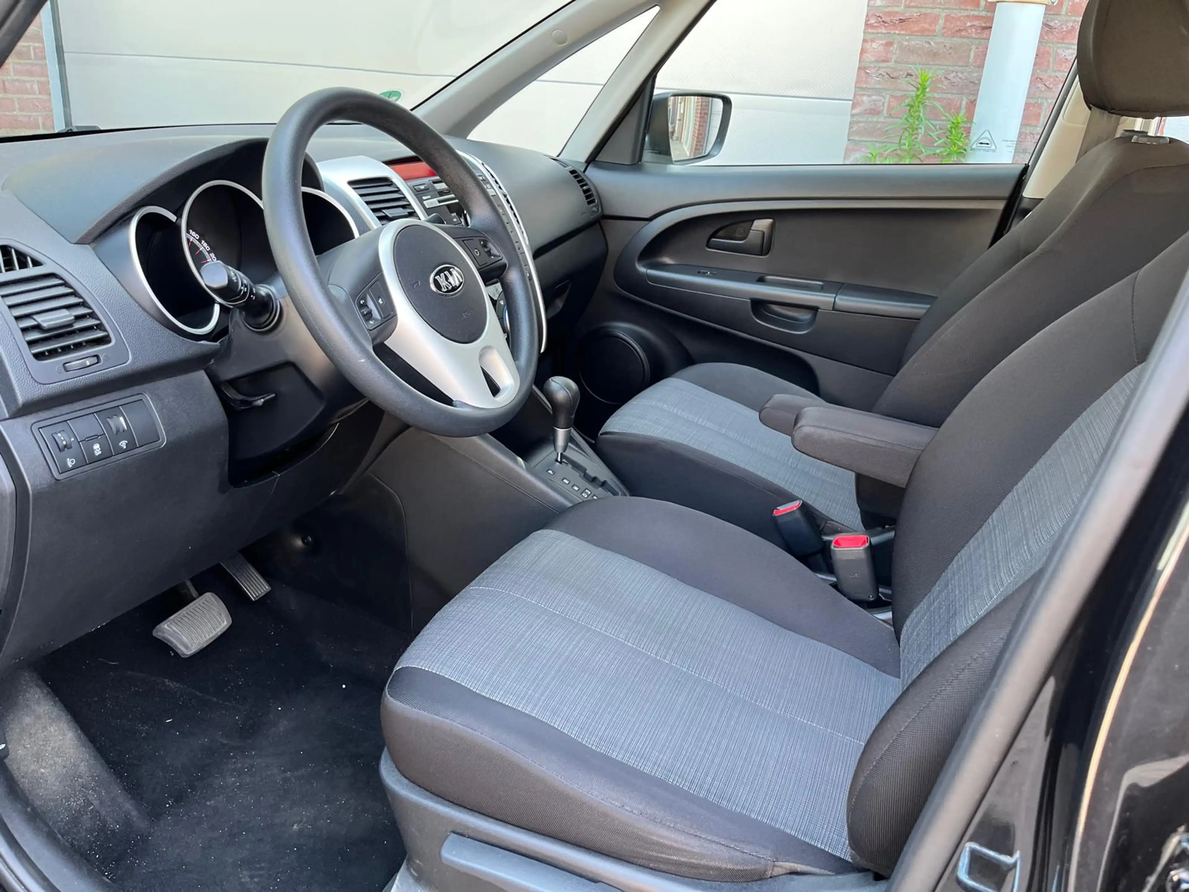 Kia Venga 1.6 CVVT First Edition Dealer oh/Automaat/Airco/Ga — photo 9