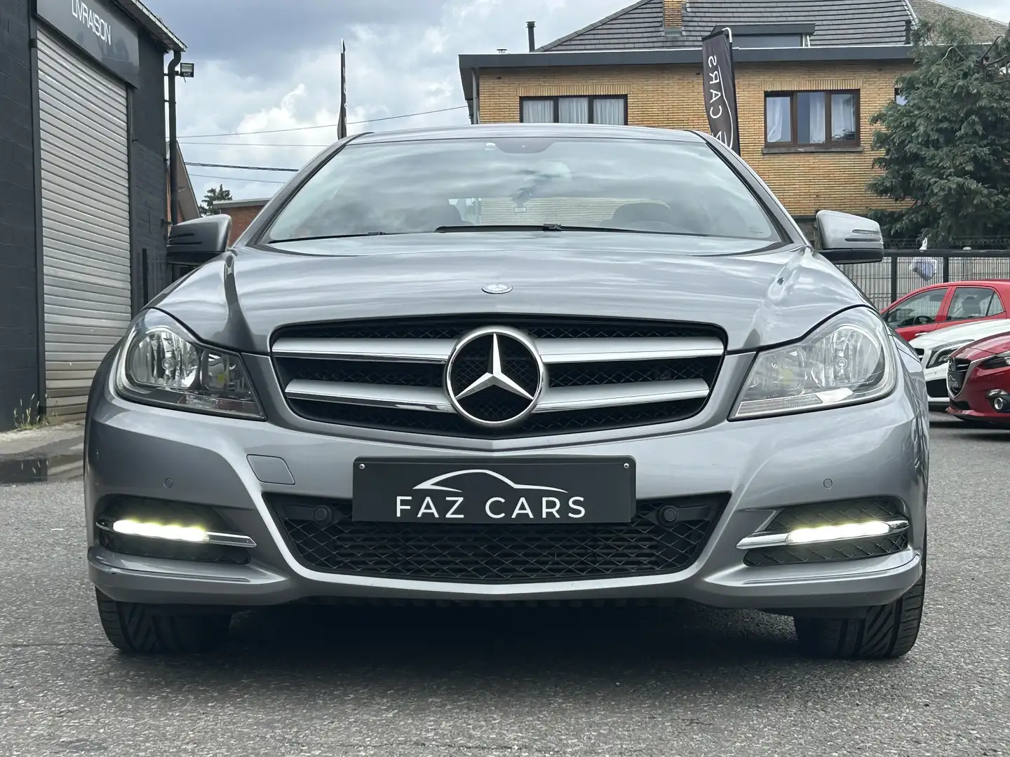 Mercedes-Benz C 220 CDI BE Coupé * CUIR + B.AUTO + CLIM + GARANTIE* Grijs - 2