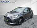 Toyota Yaris 1.5 Teamplayer Comfort Paket ACC+LED+SHZ Gris - thumbnail 2