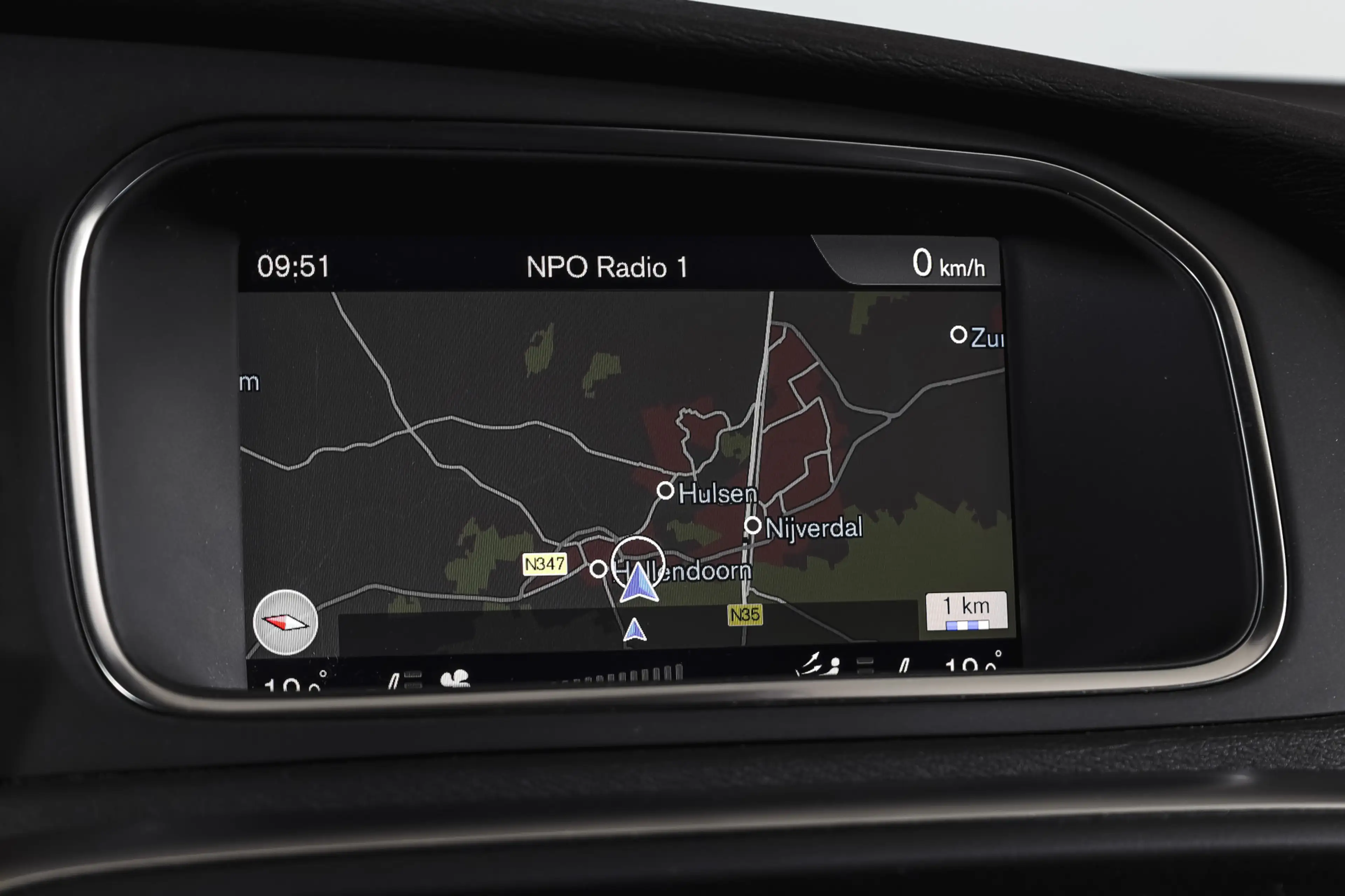 Volvo V40 Cross Country 1.5 T3 150 PK Polar+ Luxury - Automaat Orig. NL | — photo 18