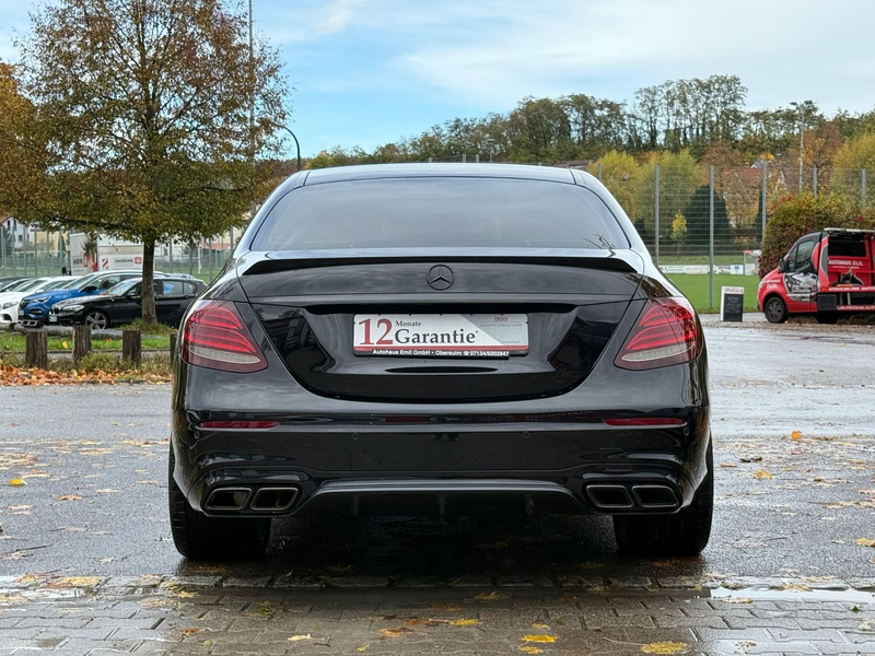Mercedes-Benz E 400 d AMG /4Matic /Digitaltacho / DAB / Kamera / Ambi — photo 4