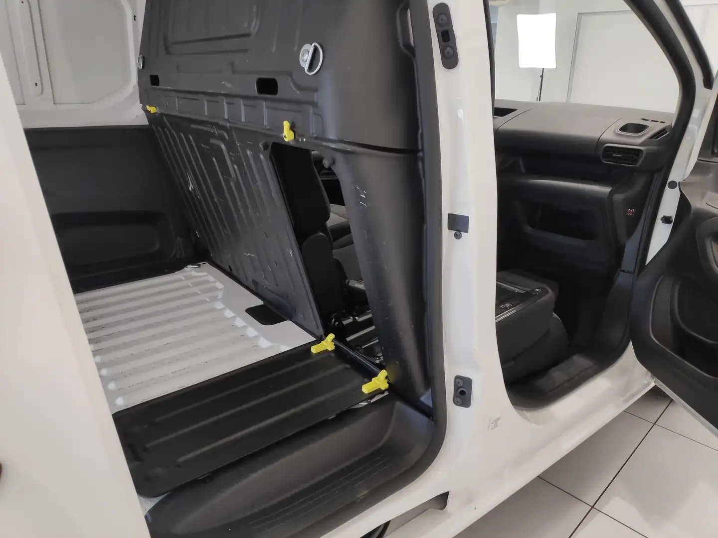 Peugeot Partner Partner BlueHDi 100 S&S PC Furgone Premium*3 POST Bianco - 2