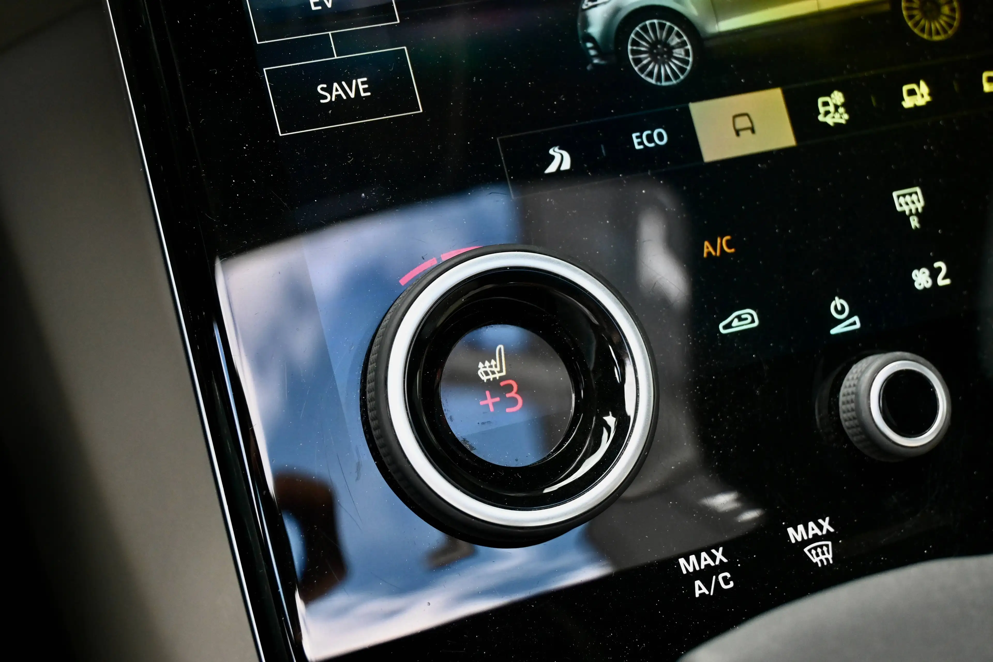 Land Rover Range Rover Velar p400e - Adapt cruise - Panodak - Camera - Meridian - BTW — photo 15