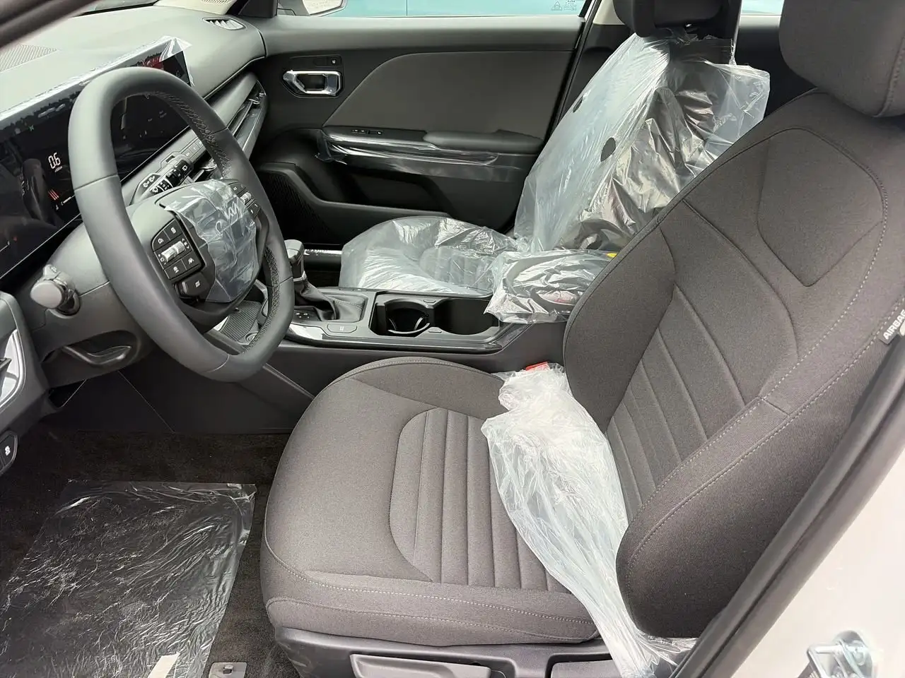 Kia K4 fotografie Kia K4