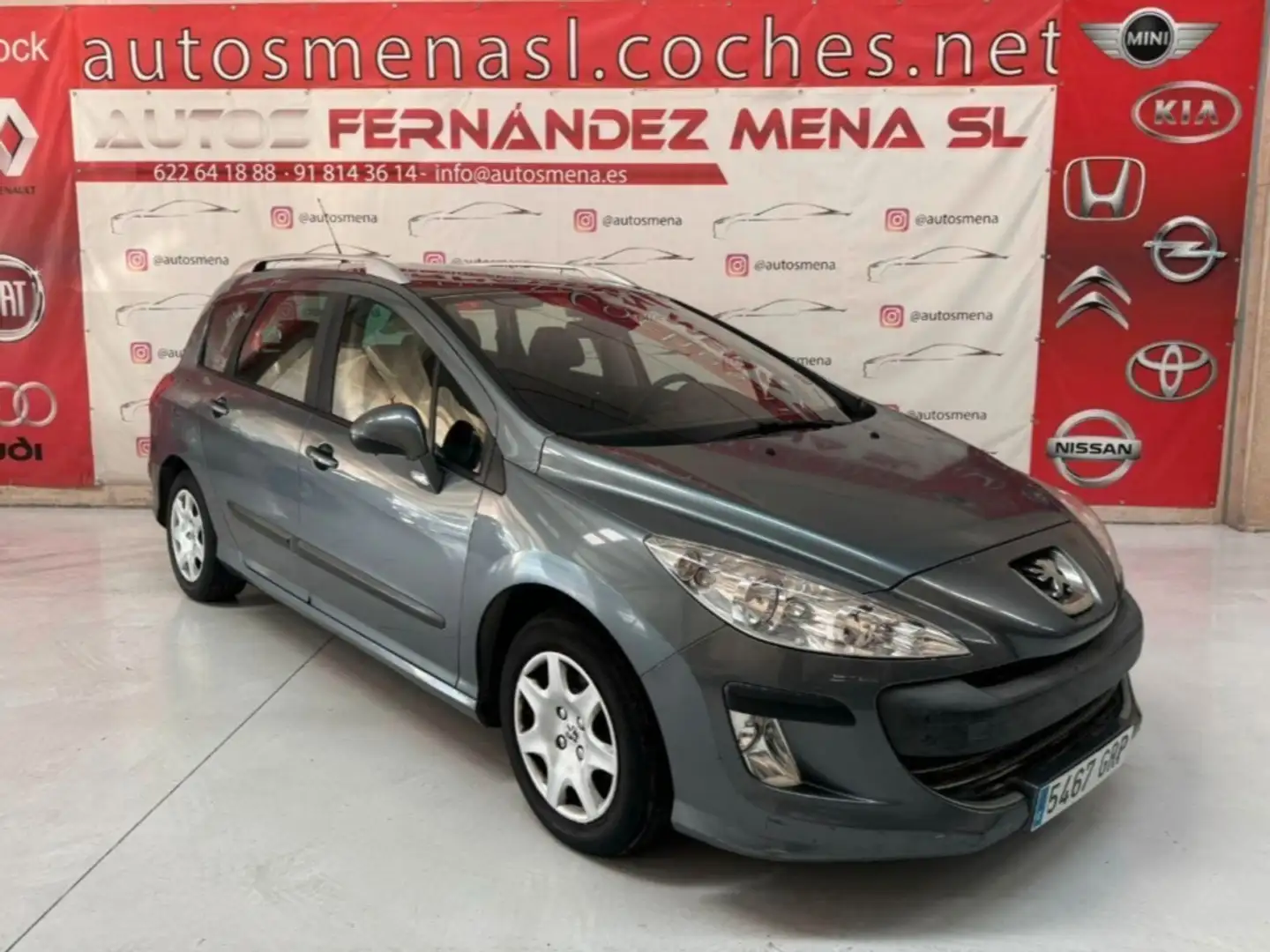 Peugeot 308 SW 1.6HDI Confort Gris - 1