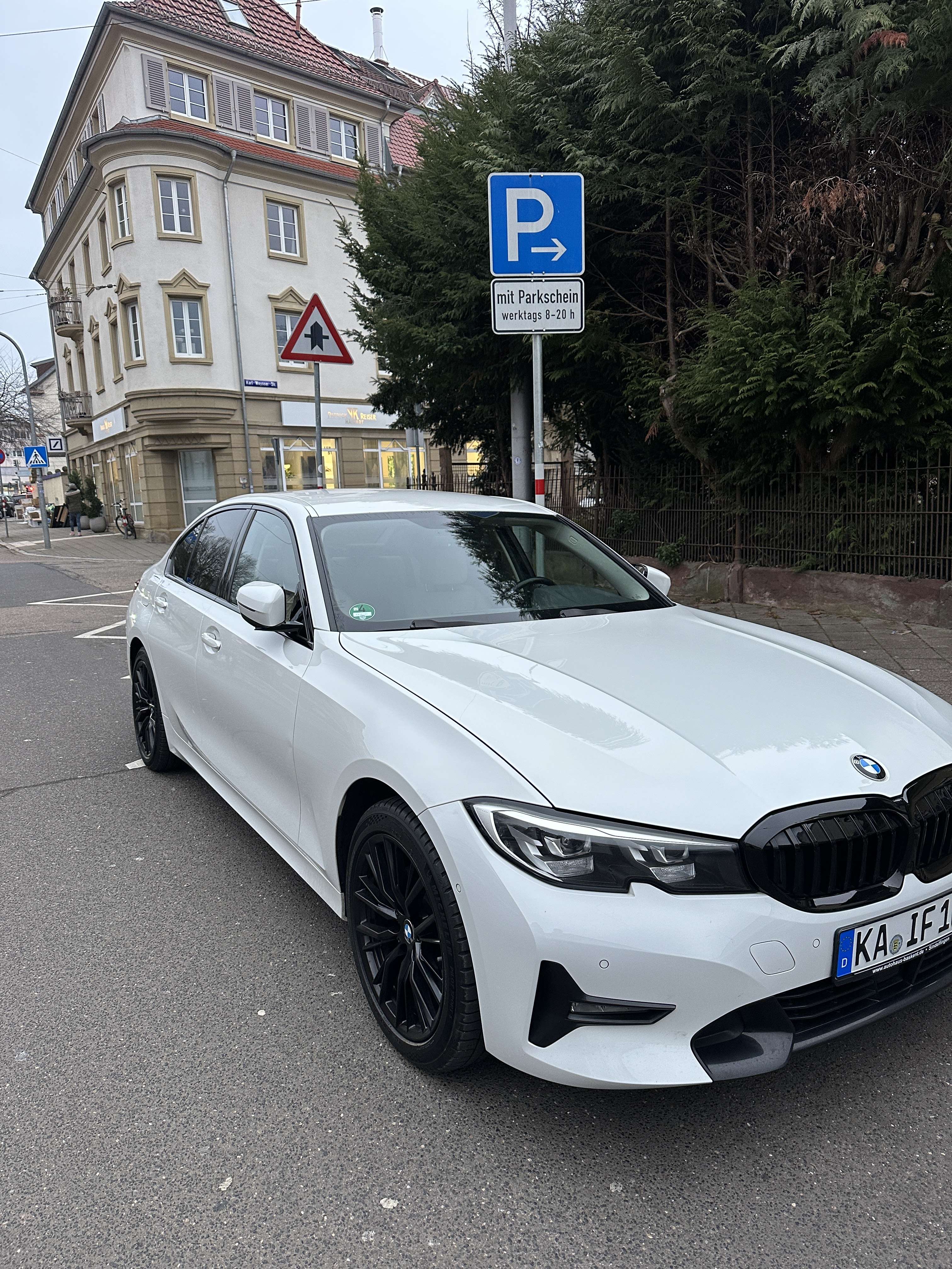 Second hand Bmw 3 Series 320