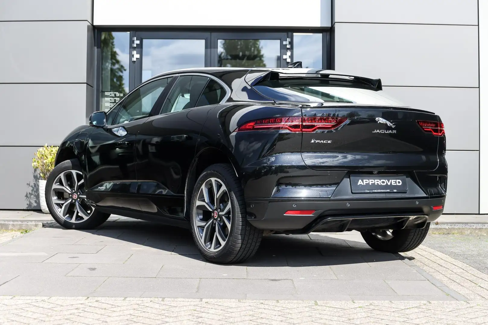 Jaguar I-Pace EV320 S Business Pack 90 kWh Zwart - 2