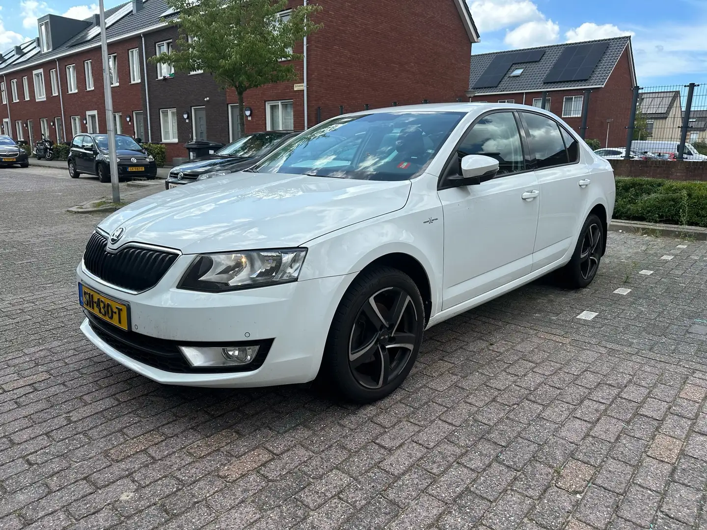 Skoda Octavia 1.4 TSI DSG Ambition - 2