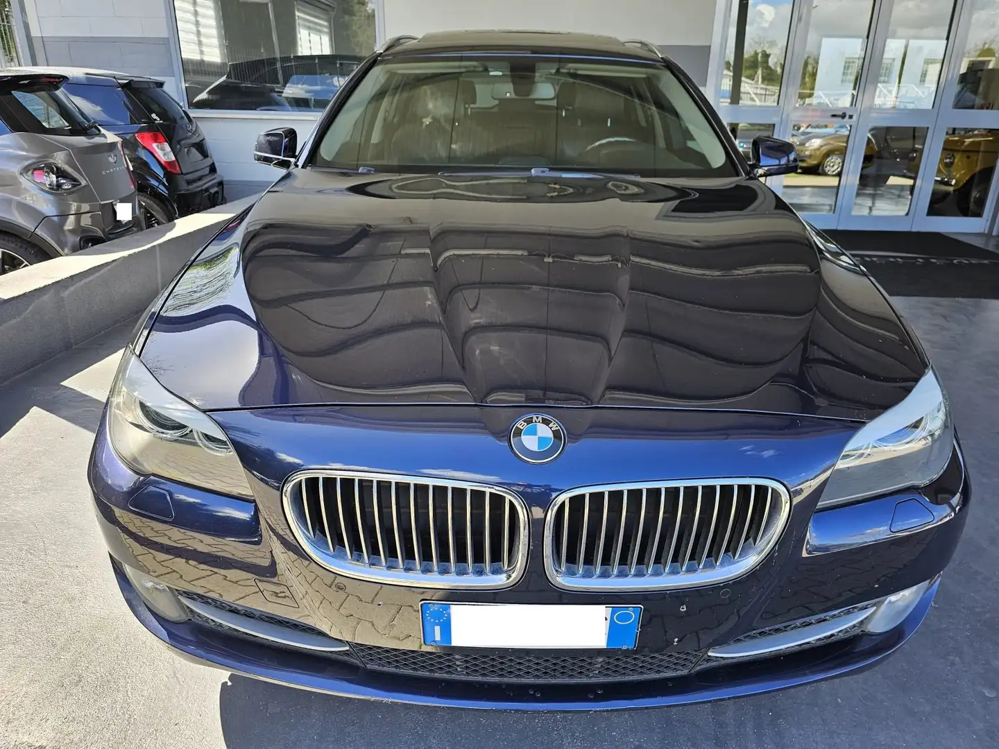 BMW 520 520d Touring Business auto Blue - 2