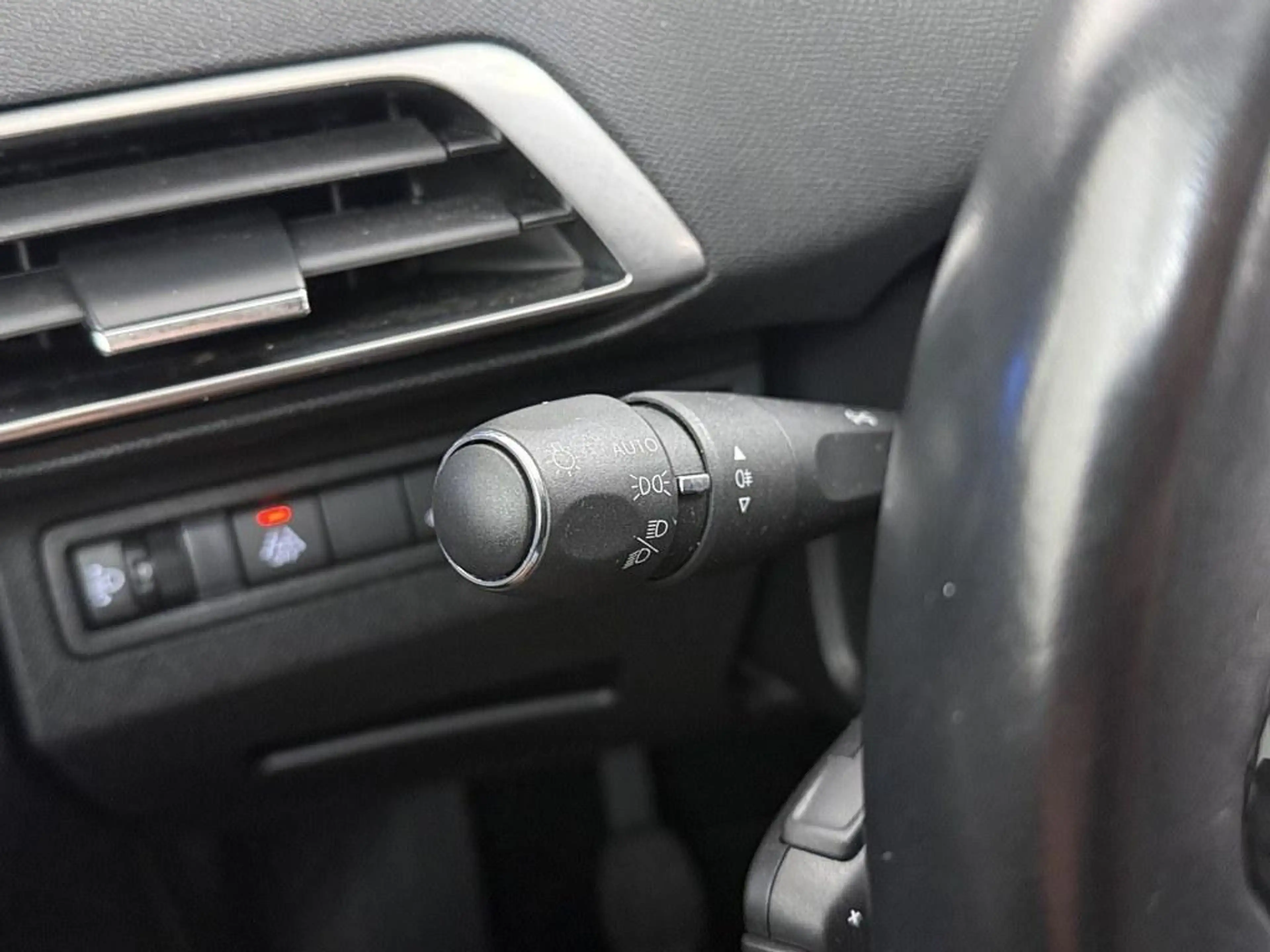 Peugeot 5008 1.2 Blue Lease Allure /Trekhaak/Cruise/Navi/Cam — photo 12
