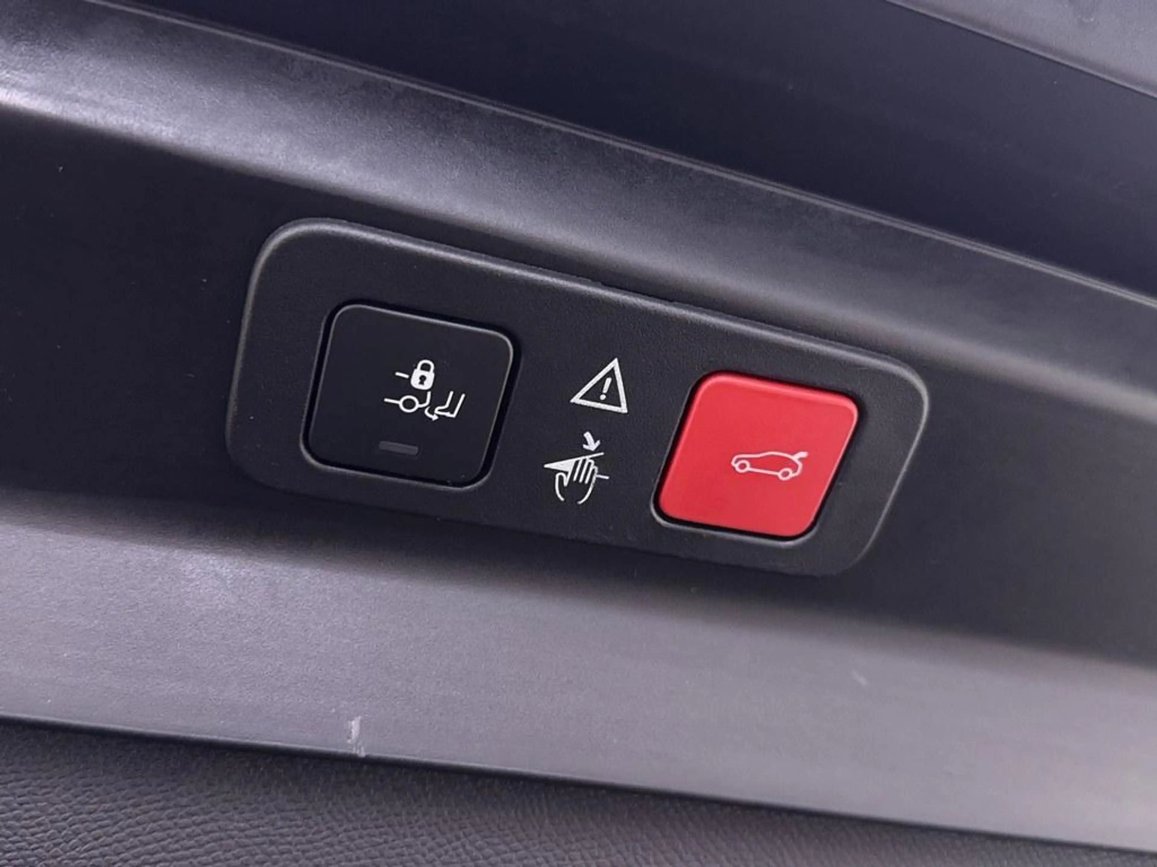 Peugeot 5008 1.2 Blue Lease Allure /Trekhaak/Cruise/Navi/Cam — photo 22