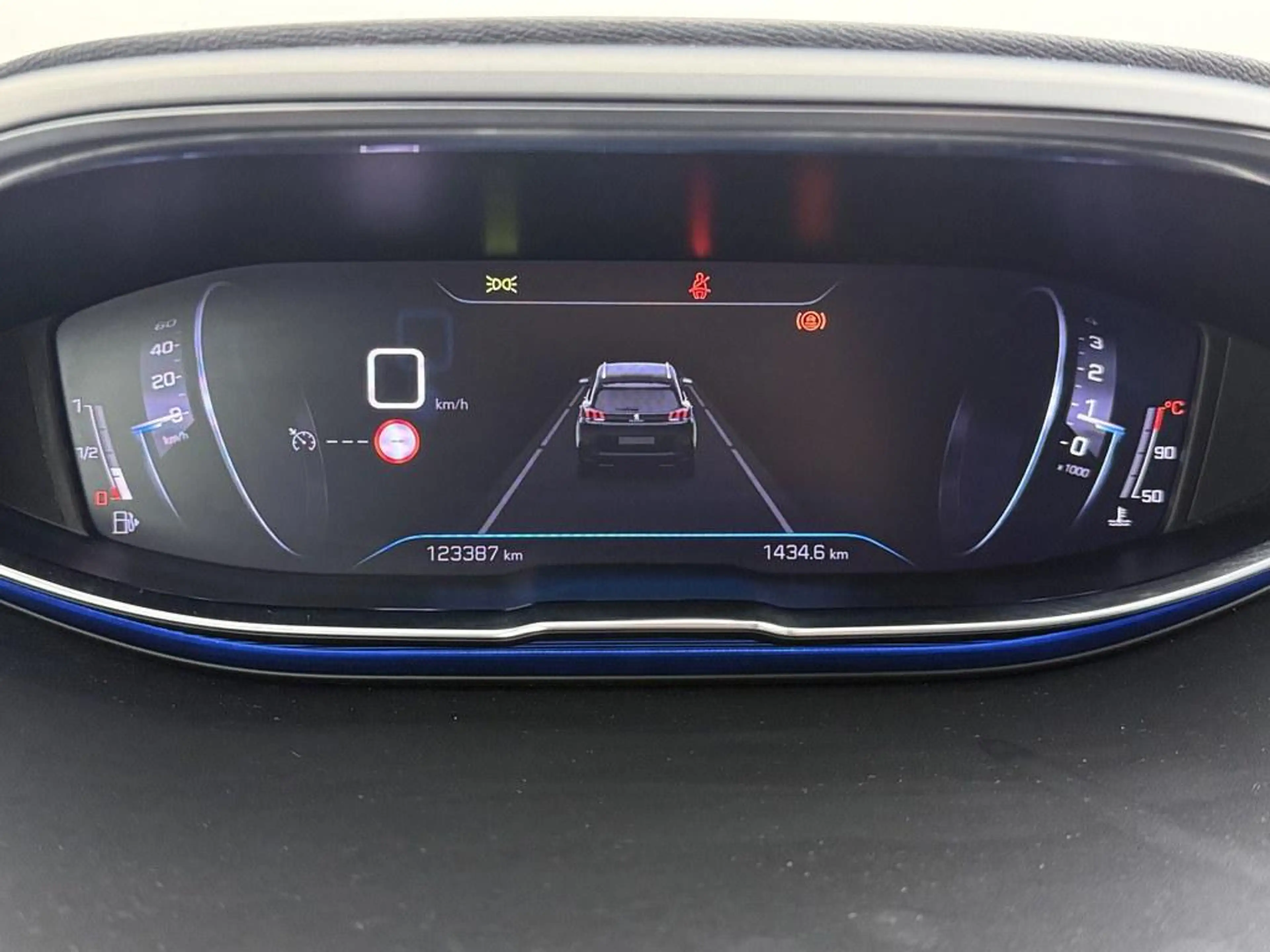 Peugeot 5008 1.2 Blue Lease Allure /Trekhaak/Cruise/Navi/Cam — photo 13