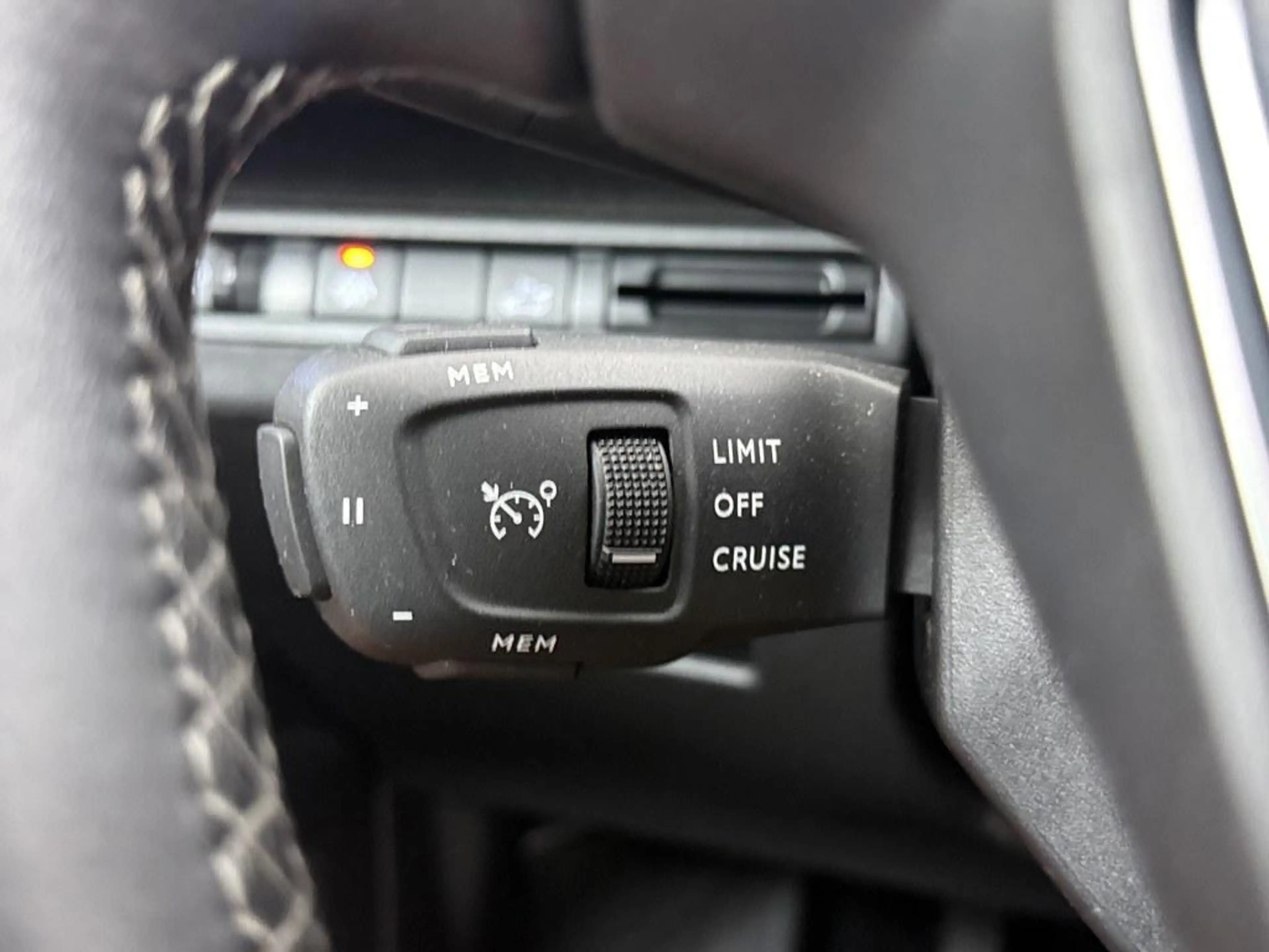 Peugeot 5008 1.2 Blue Lease Allure /Trekhaak/Cruise/Navi/Cam — photo 11