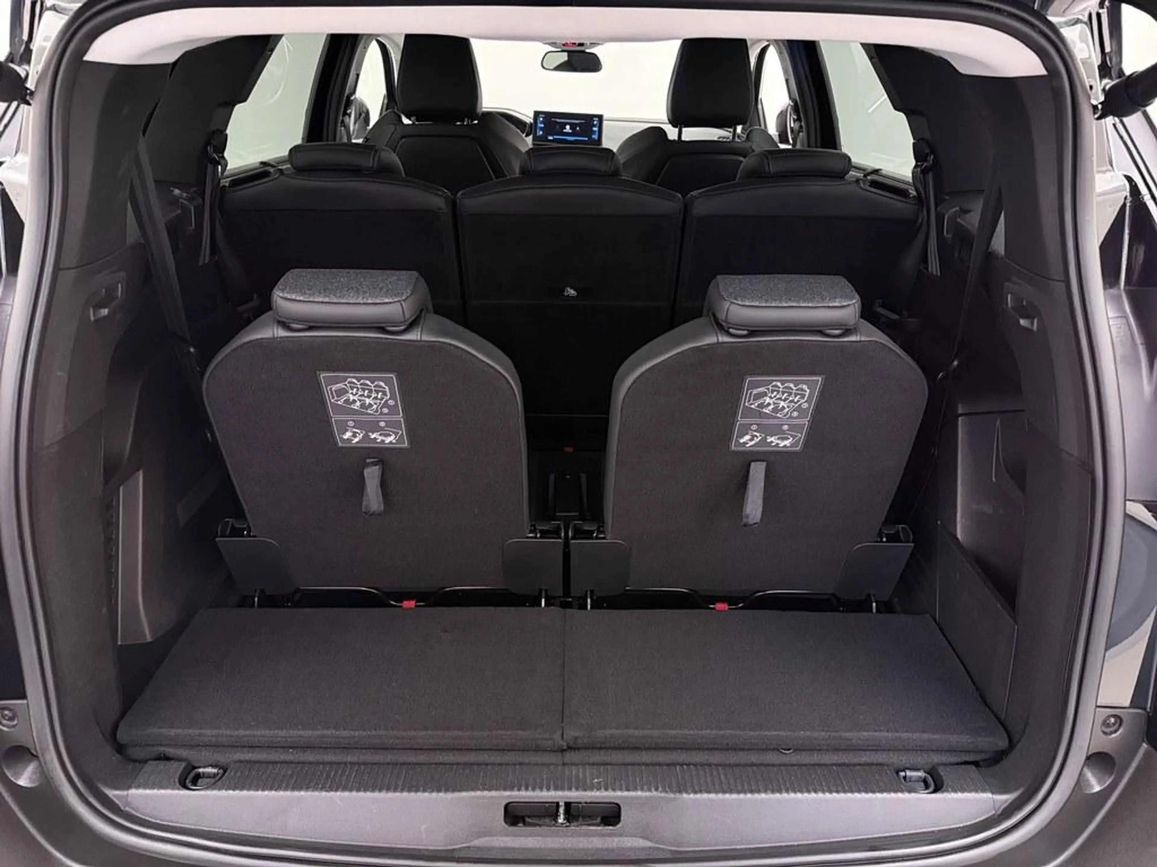 Peugeot 5008 1.2 Blue Lease Allure /Trekhaak/Cruise/Navi/Cam — photo 20
