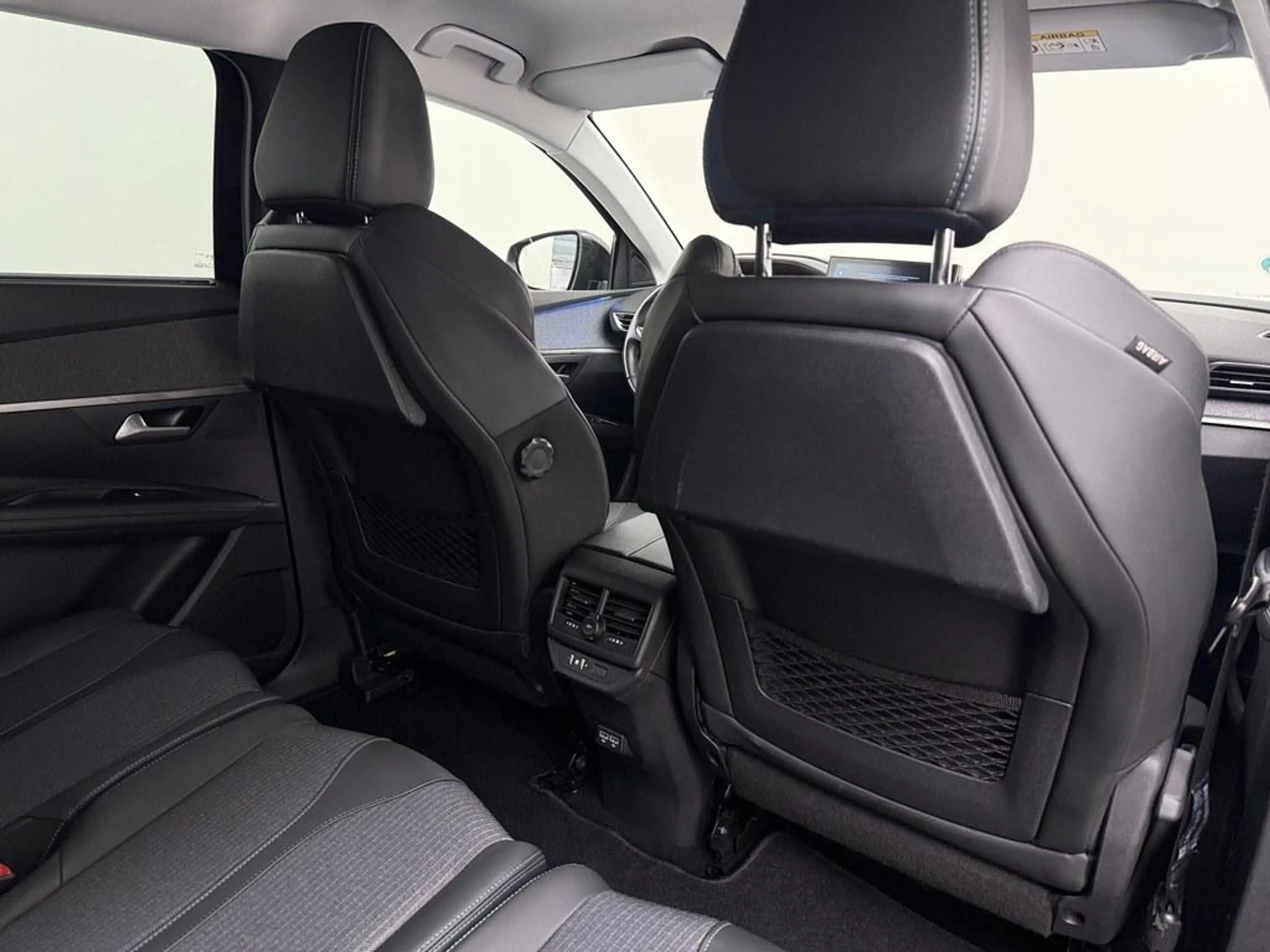 Peugeot 5008 1.2 Blue Lease Allure /Trekhaak/Cruise/Navi/Cam — photo 24