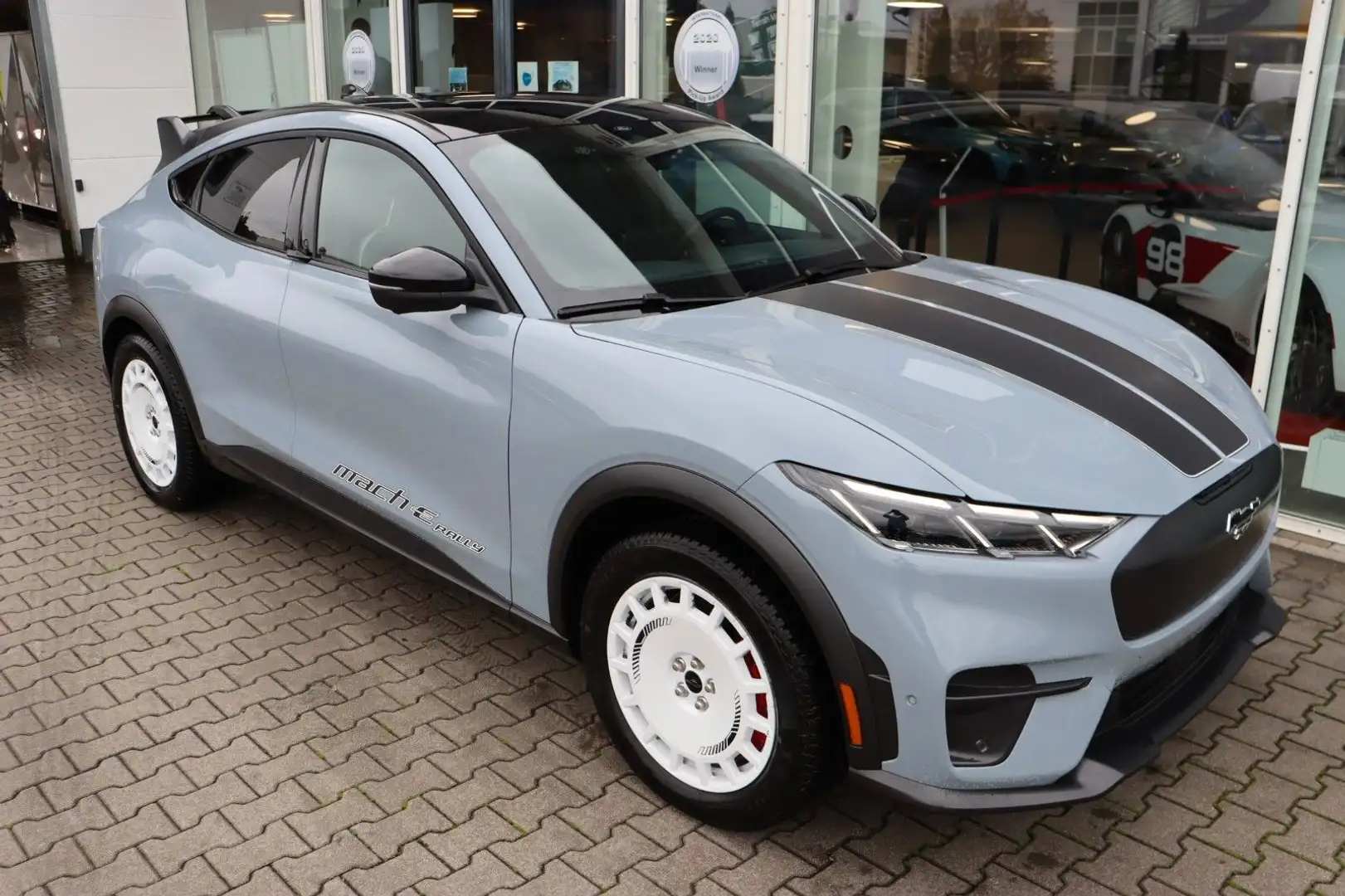 Ford Mustang Mach-E GT Rally 91 kWh AWD 4,99% FIN* Gris - 2