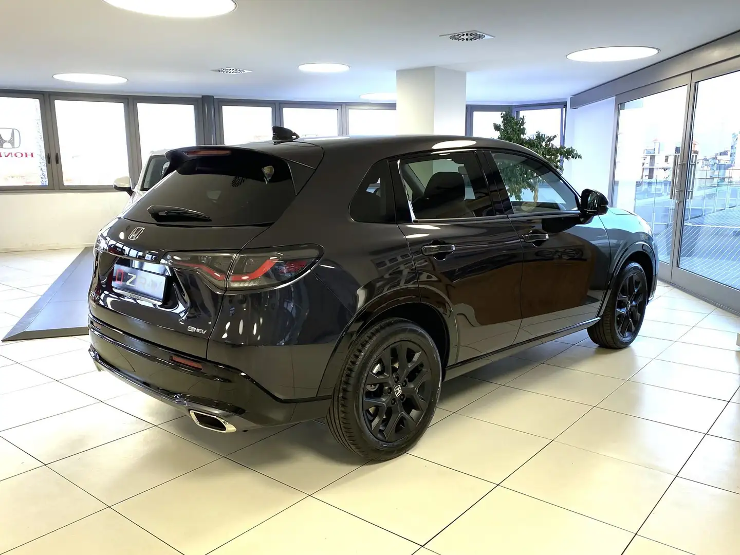 Honda ZR-V 2.0 Hybrid 184 CV Automatica Sport Nero - 2