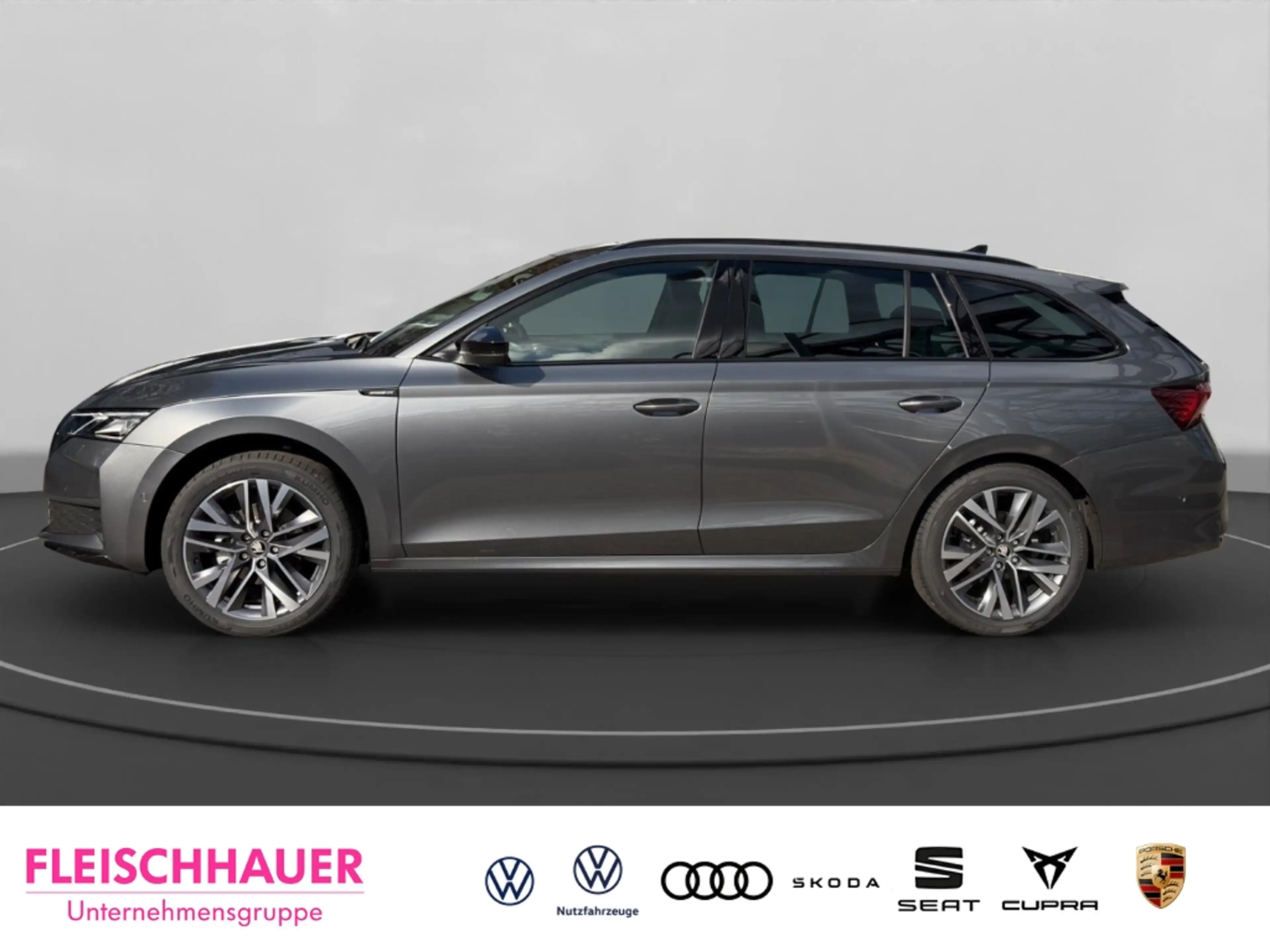 Skoda Octavia Combi Sportline 30 Jahre 1,5 TSI AHK HUD Pano Navi — photo 3