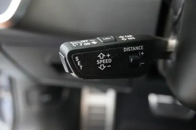 Audi RS6 view 15