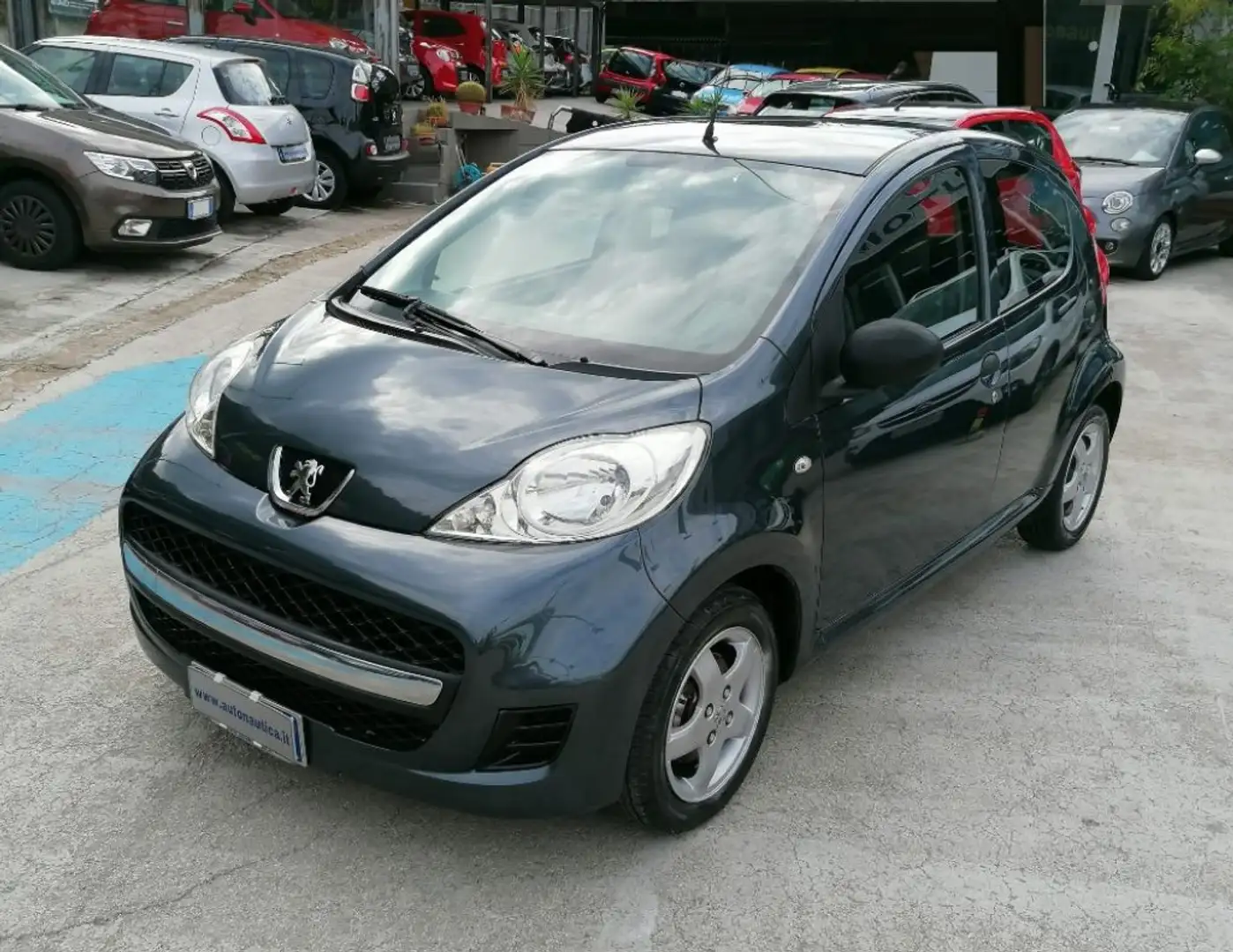 Peugeot 107 1.0 68cv 5 PORTE ACTIVE Grau - 1