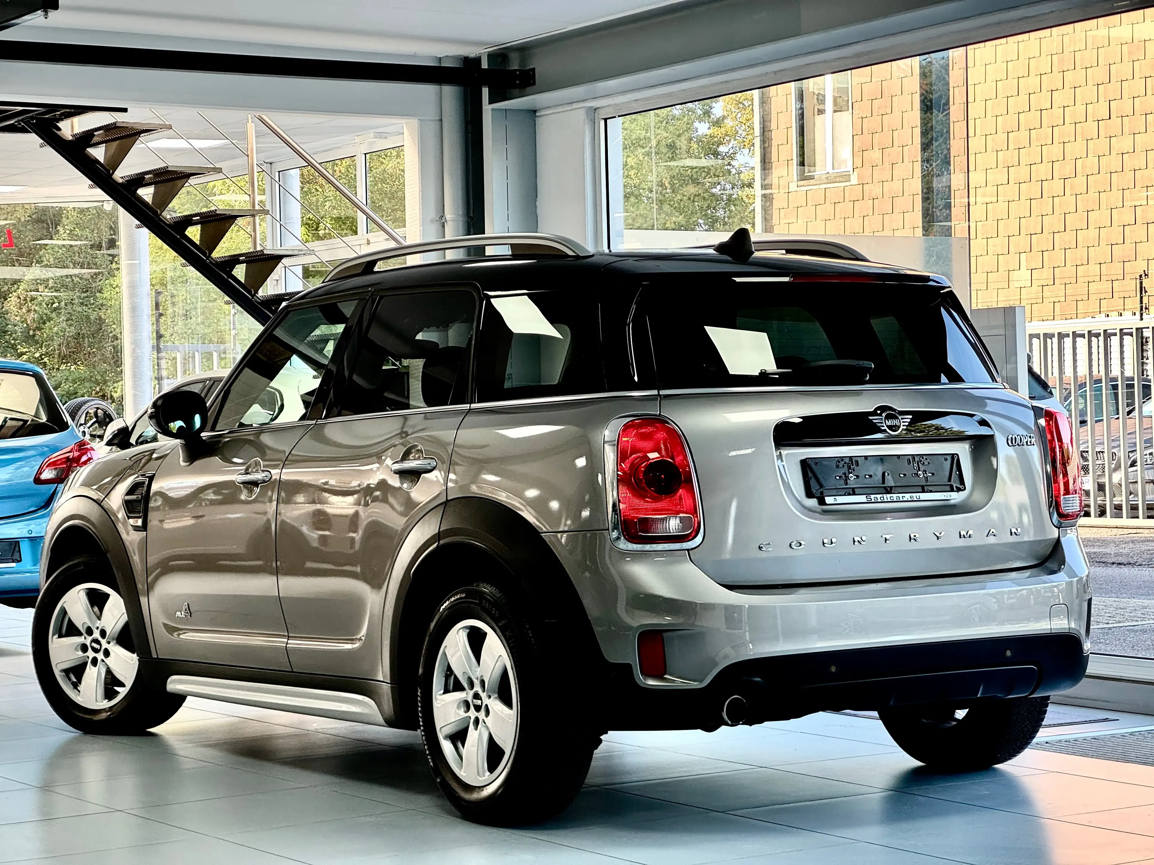 MINI Cooper Countryman ALL4 - 4x4 1.5i 136cv BUSINESS PACK — photo 4