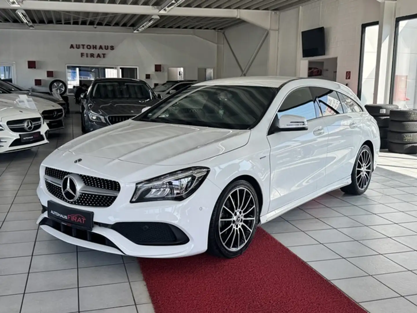 Mercedes-Benz CLA 180 Shooting Brake °AMG Edition°Navi°LED° PDC+SHZ+ Bianco - 2