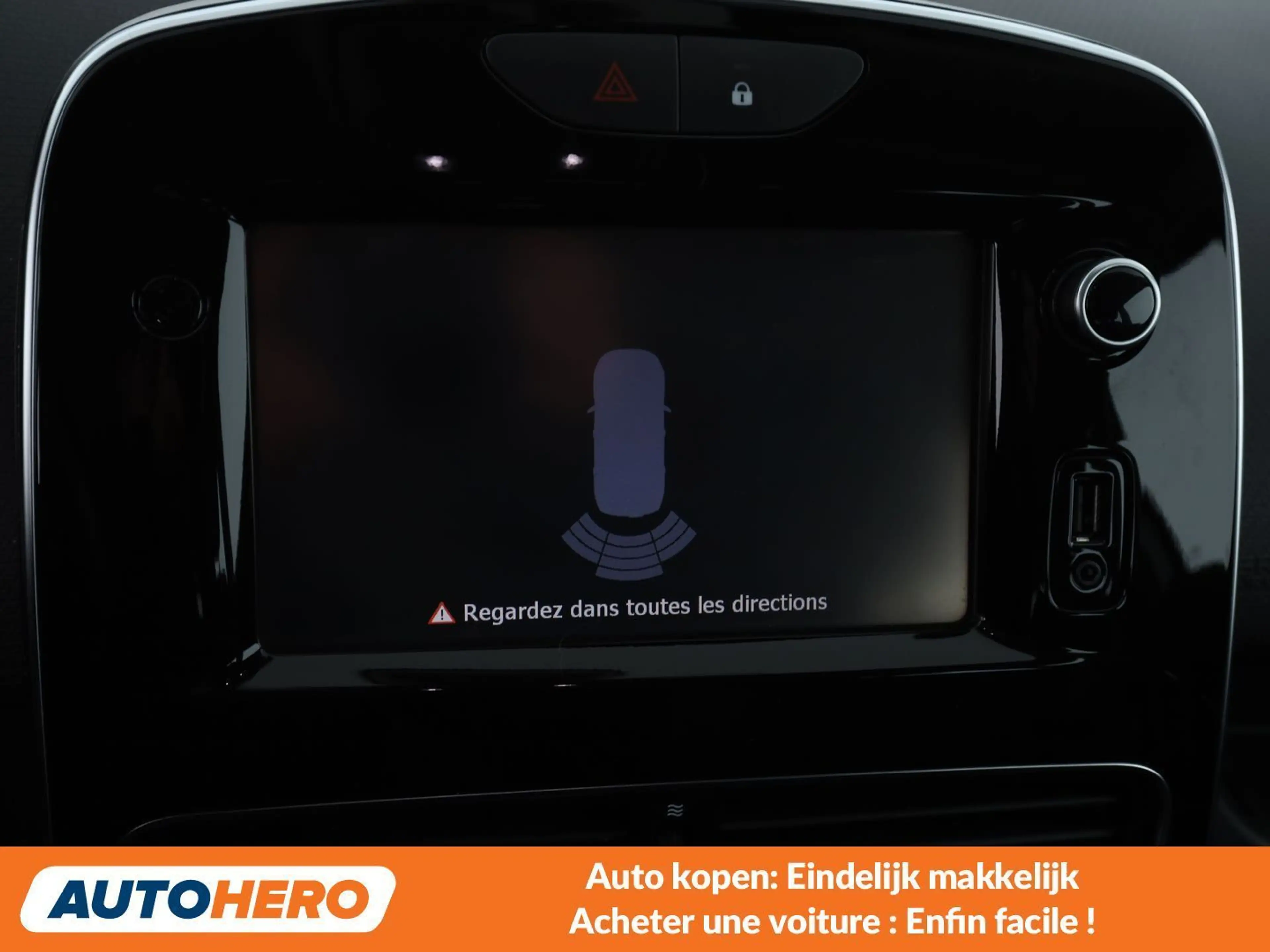 Renault Clio 1.5 dCi Intens — photo 9