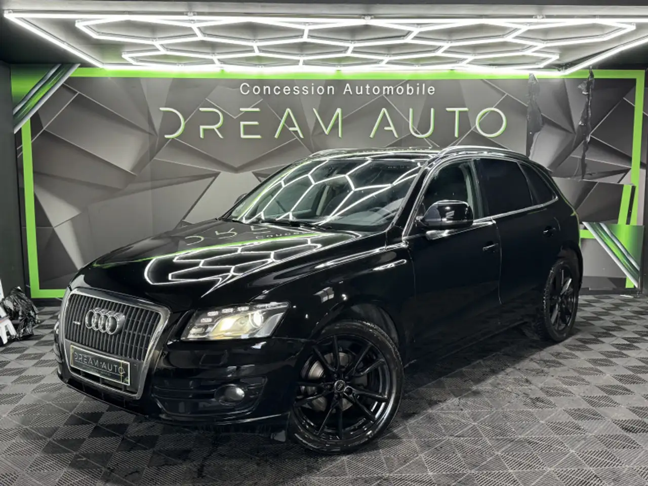 Audi Q5 2.0 TDI 143CH FAP AMBIENTE