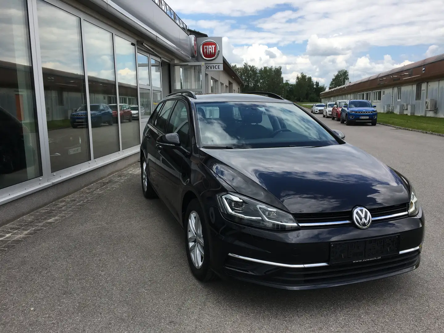 Volkswagen Golf Variant Comfortline 1,6TDI Schwarz - 1