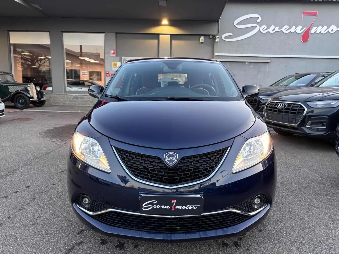 Lancia Ypsilon 1.3 MJT 95 CV 5 porte Gold - ANCHE NEOPATENTATI Blu/Azzurro - 2